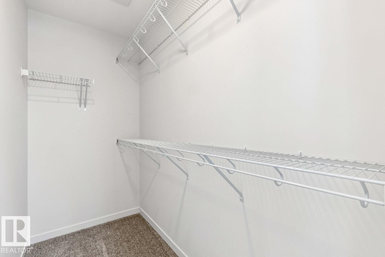 25 Stetson Loop, Ardrossan, AB - Indoor With Storage