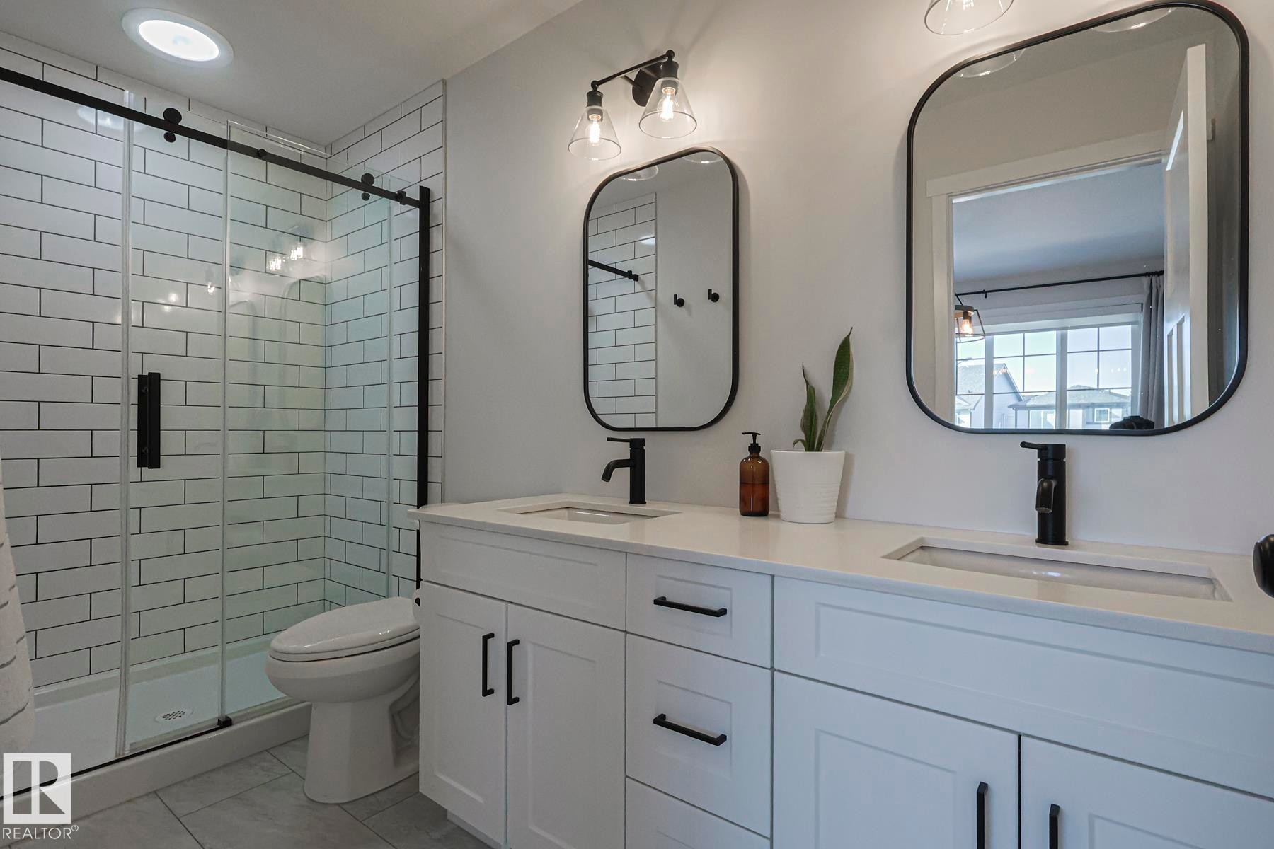 17834 73A Street, Edmonton, AB - Indoor Photo Showing Bathroom