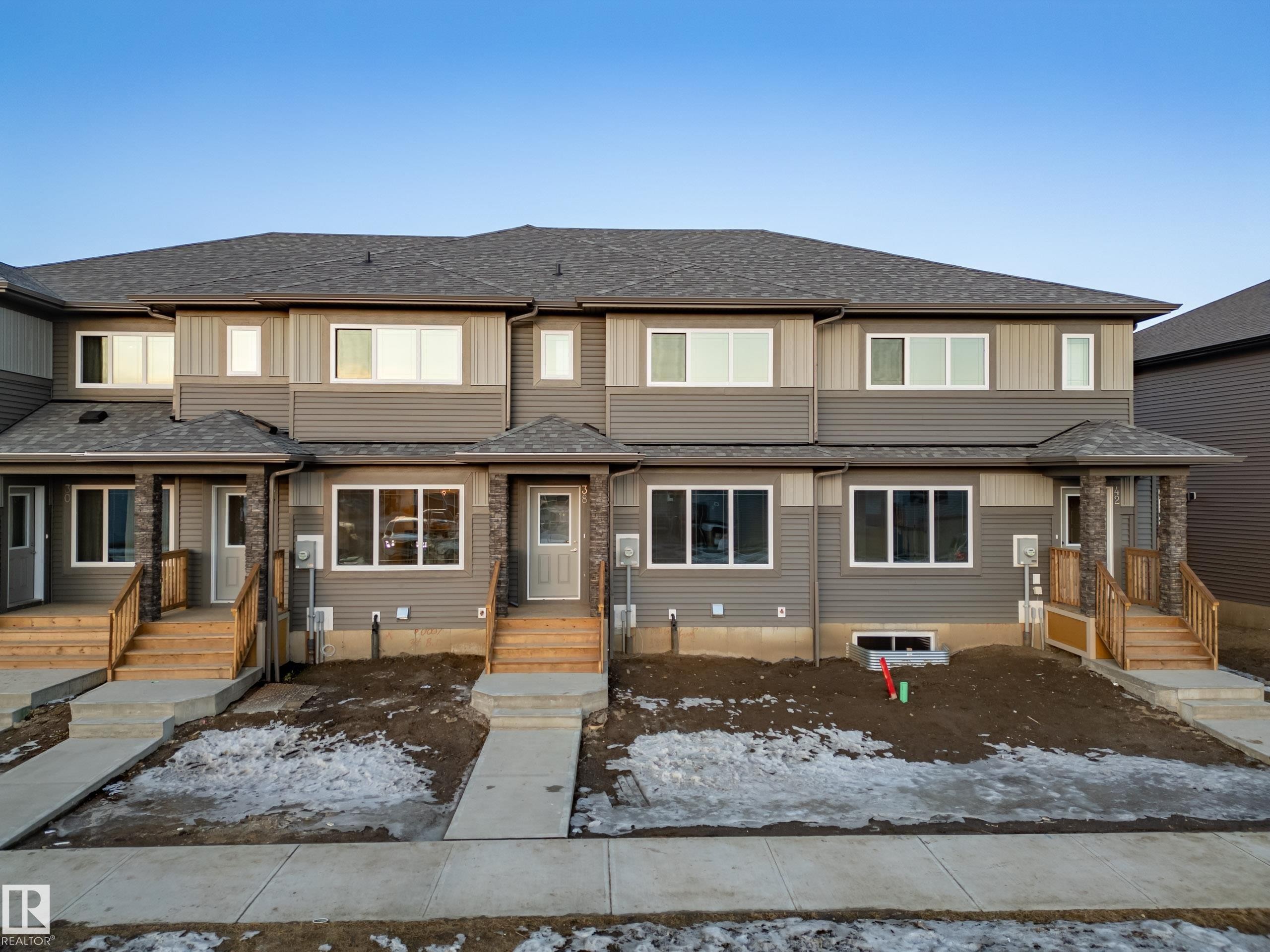 38 Brougham Drive, Ardrossan, AB - Outdoor With Facade