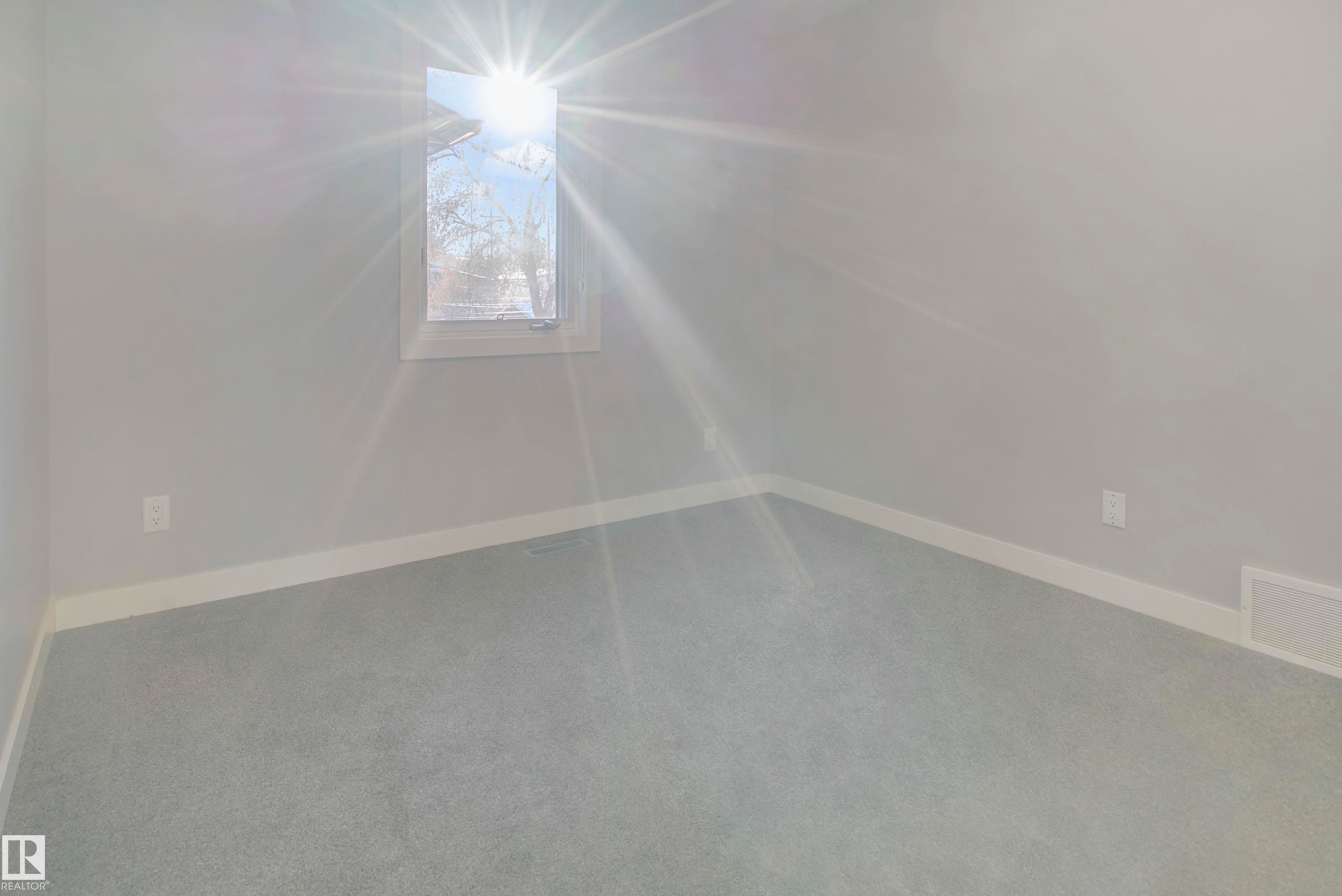 8540 89 Street, Edmonton, AB - Indoor Photo Showing Other Room