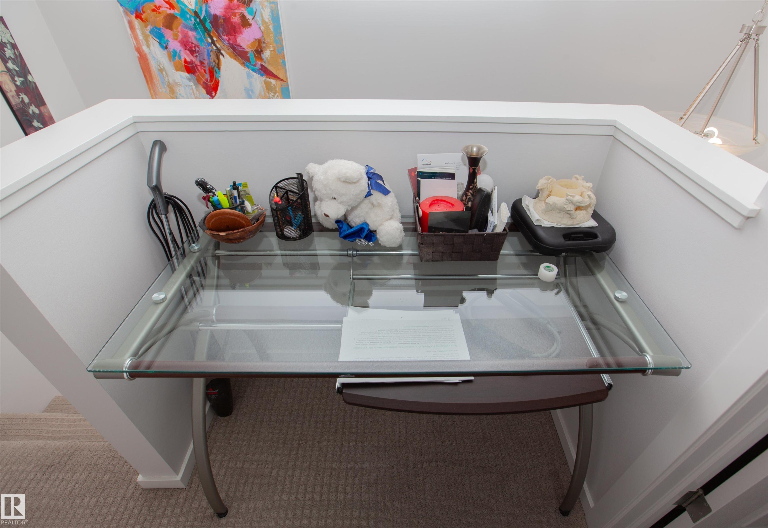 2902 Maple Way, Edmonton, AB - Indoor