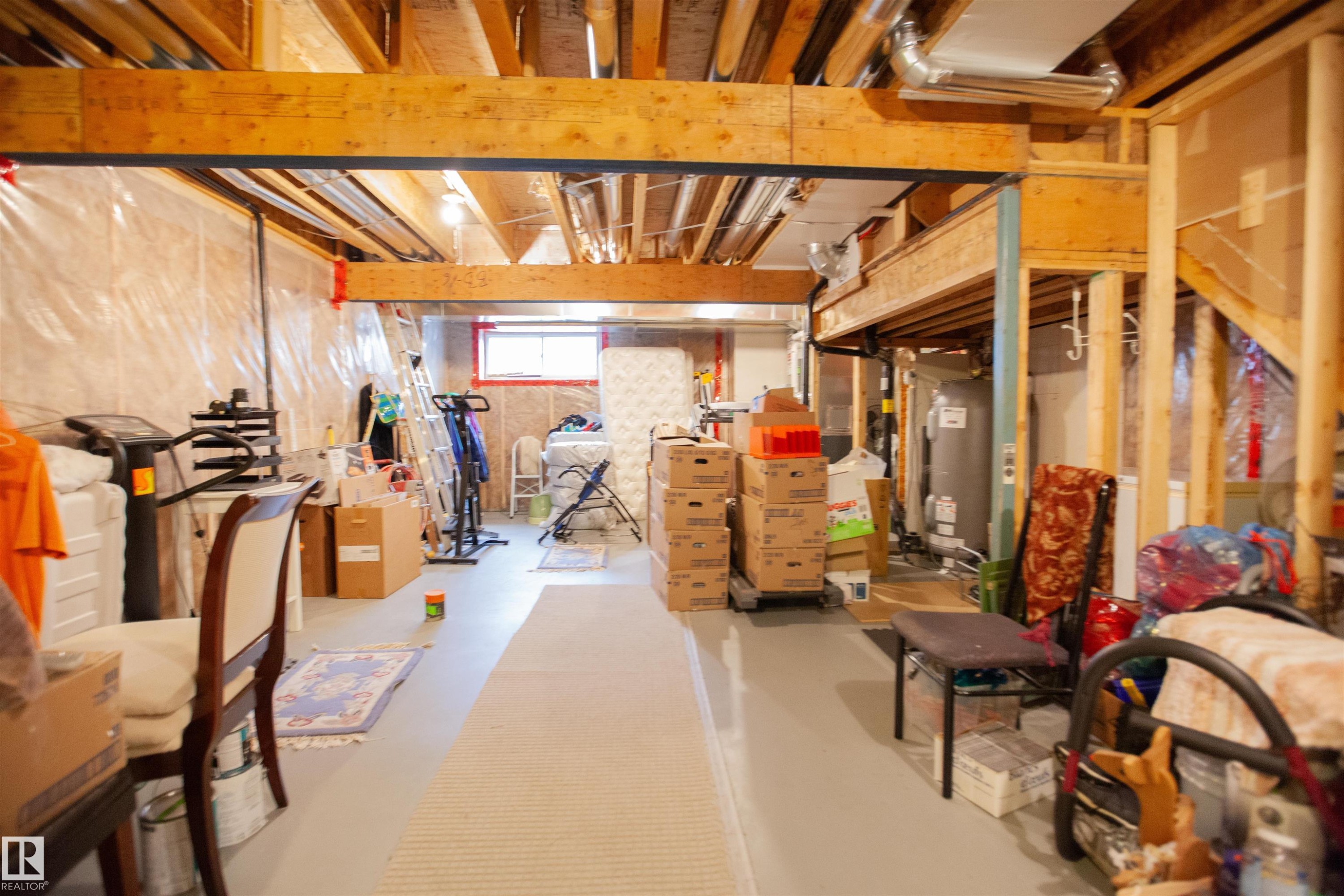 2902 Maple Way, Edmonton, AB - Indoor Photo Showing Basement