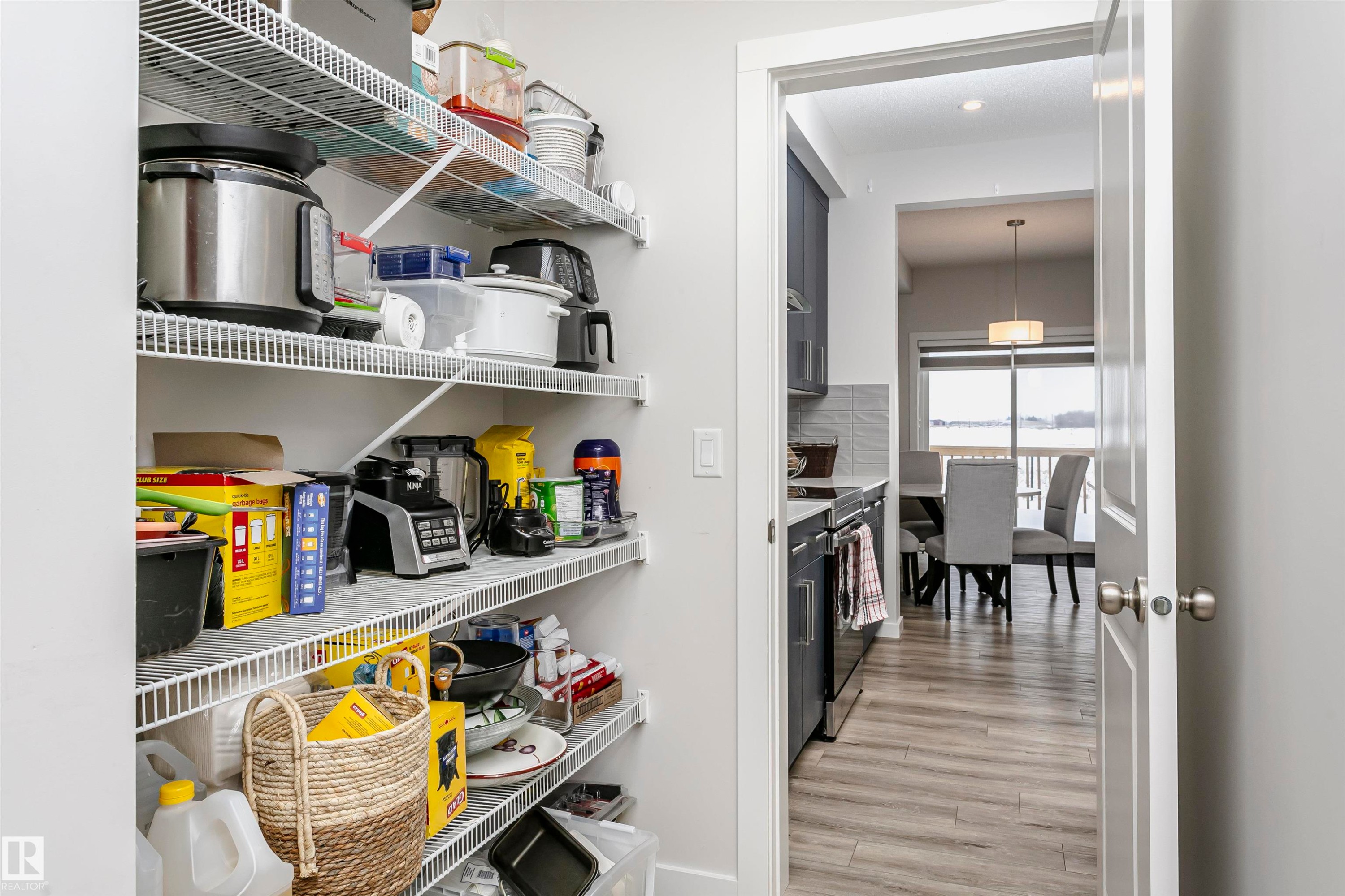 View of storage area - 9421 Pear Crescent, Edmonton, AB - Indoor