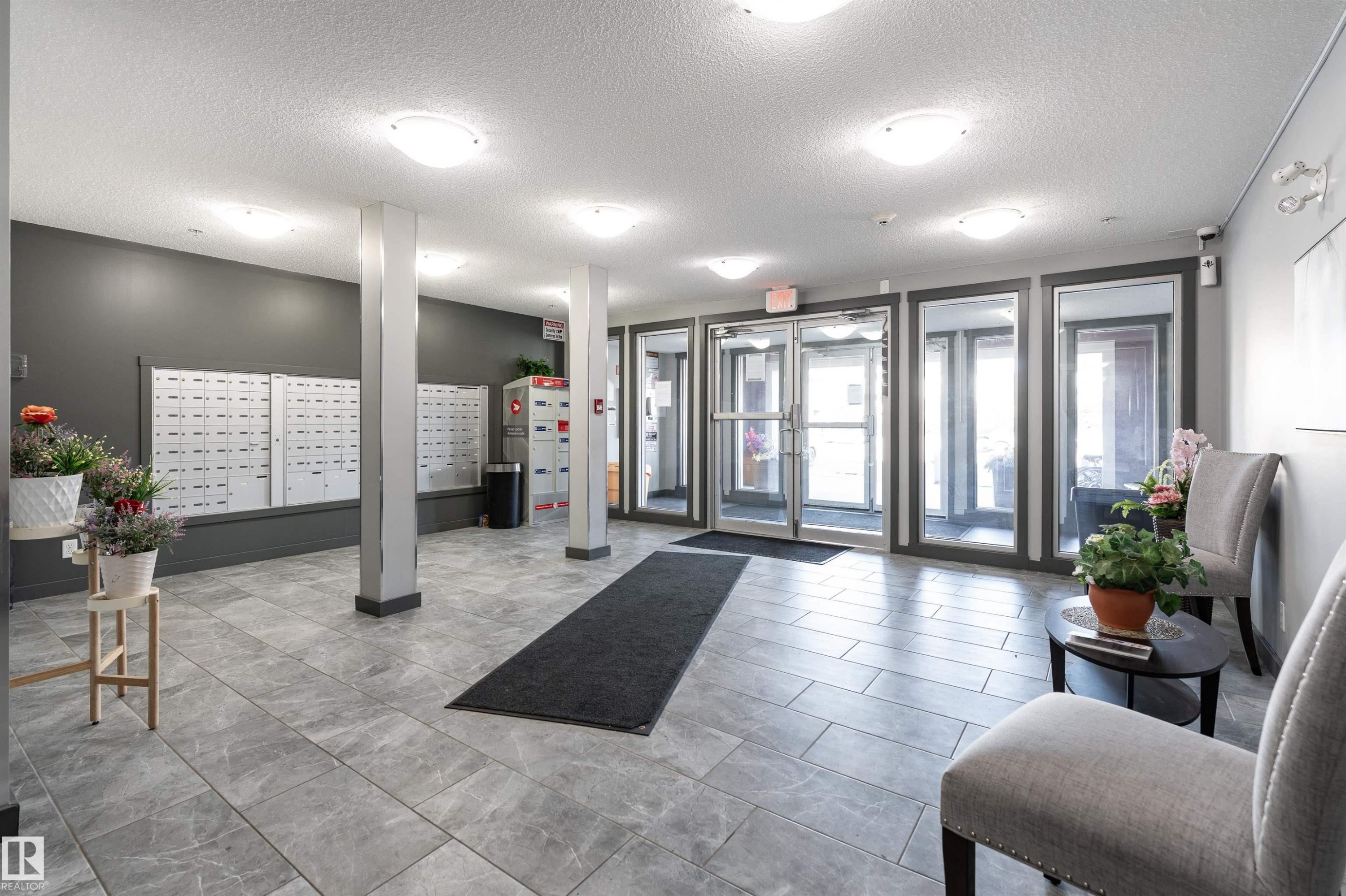 111 5370 Chappelle Road, Edmonton, AB - Indoor Photo Showing Other Room