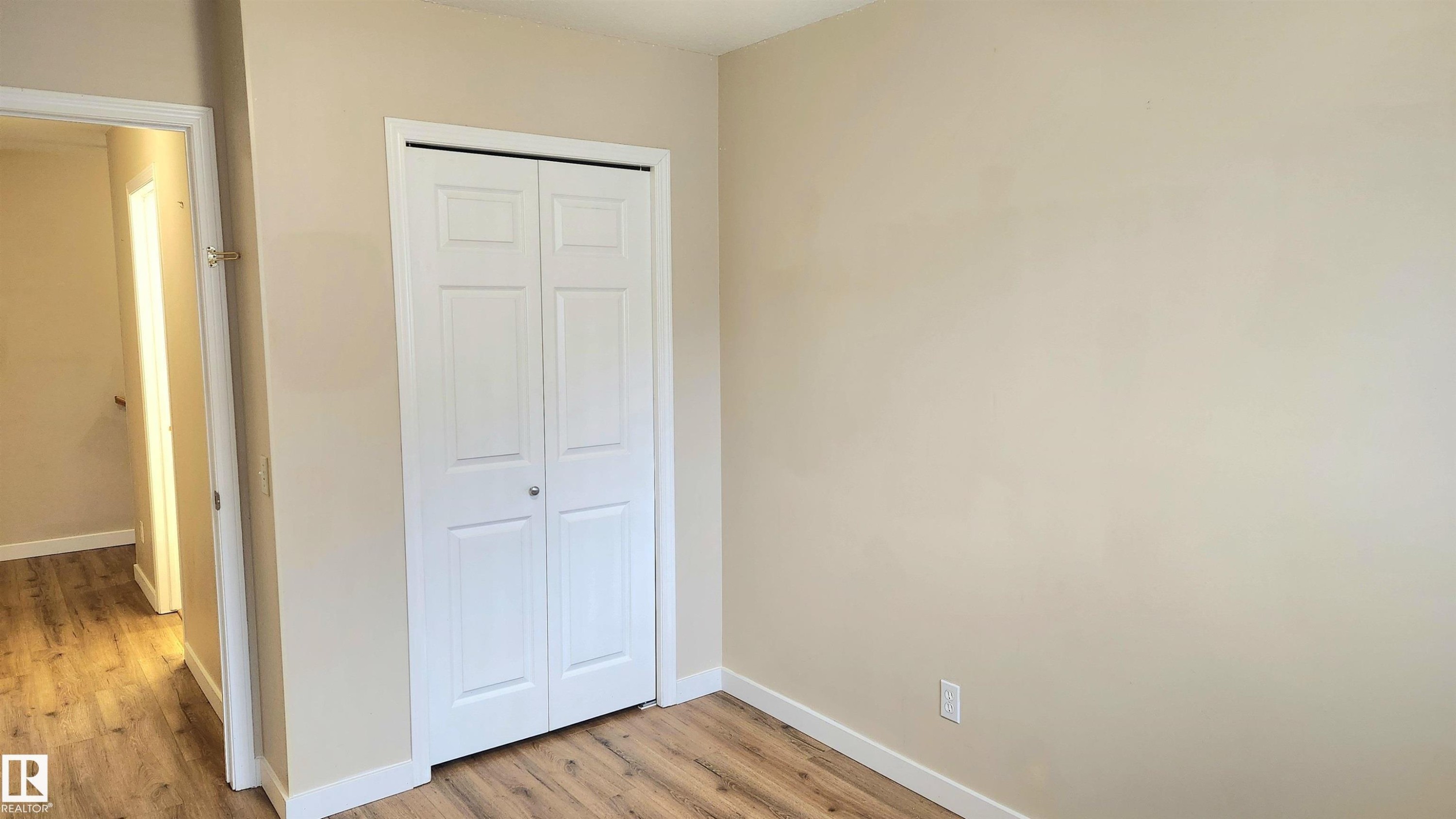 181 230 Edwards Drive, Edmonton, AB - Indoor Photo Showing Other Room