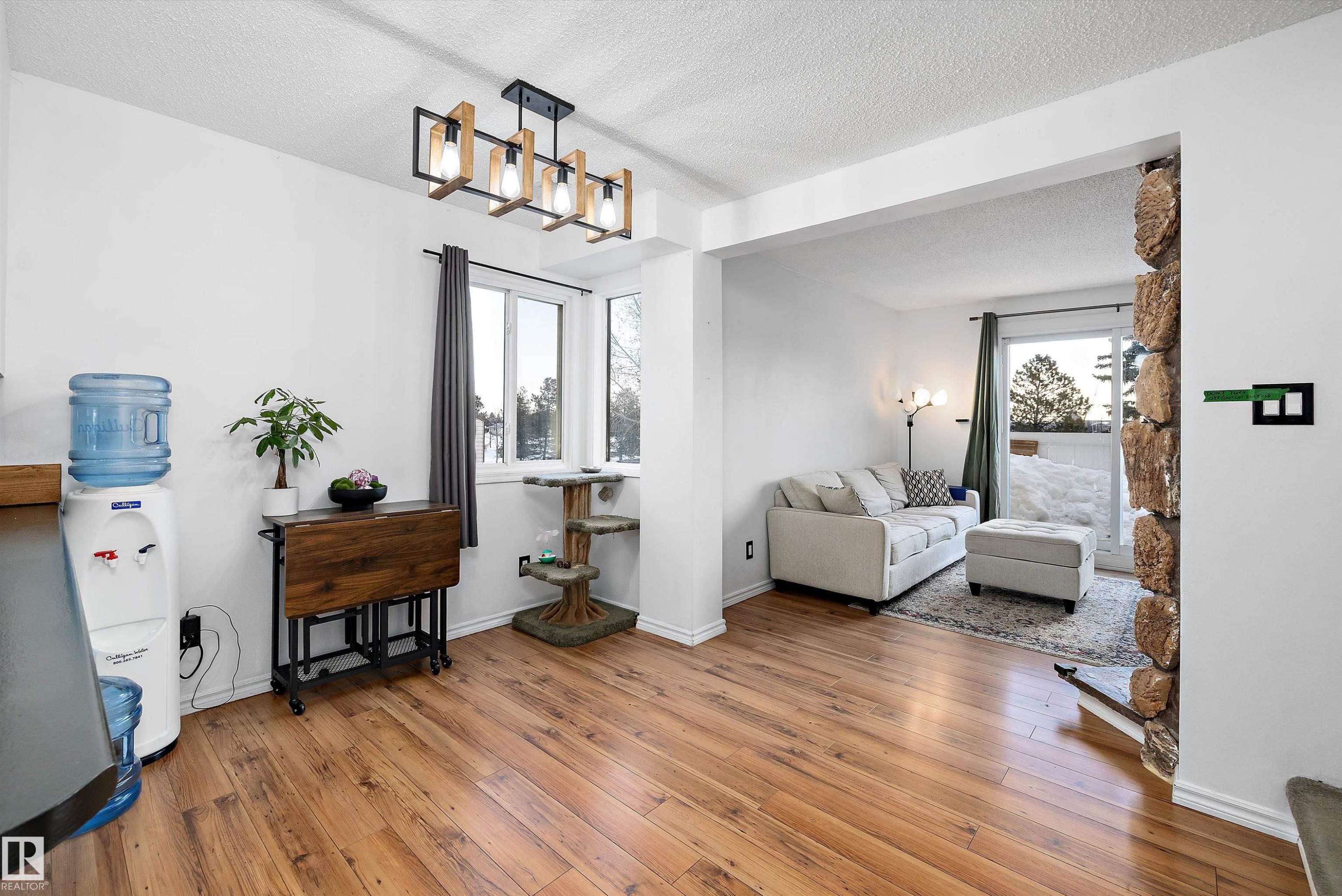 139 Lancaster Terrace, Edmonton, AB - Indoor