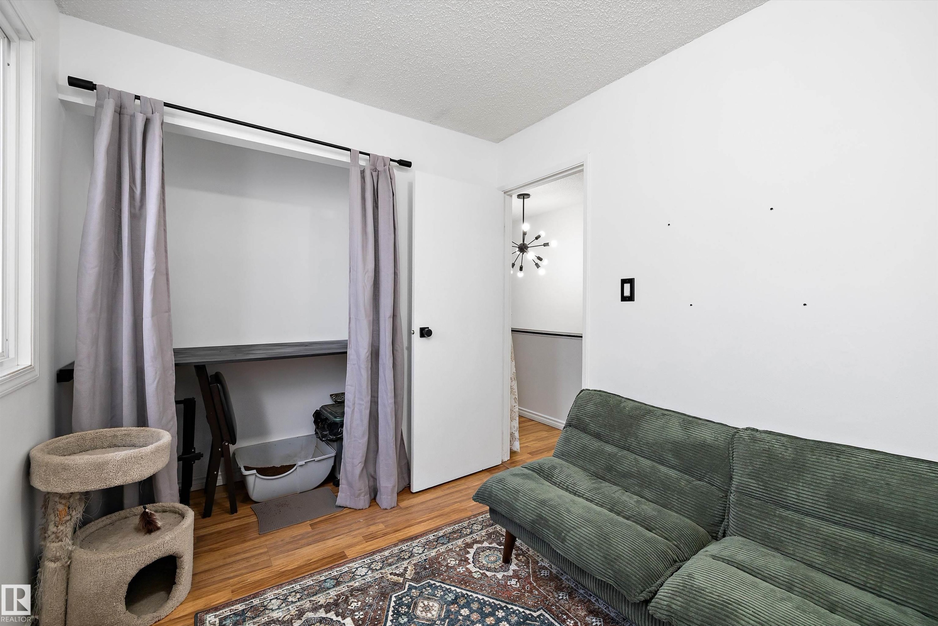 139 Lancaster Terrace, Edmonton, AB - Indoor