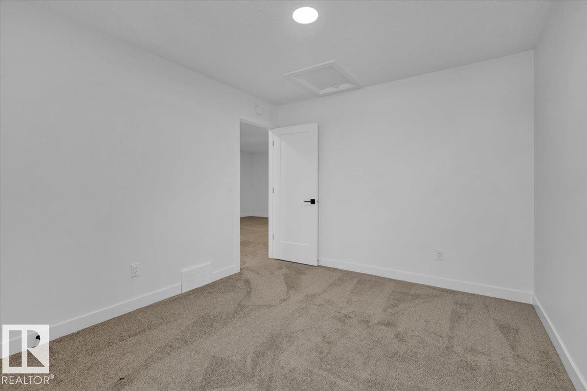 53 Sumac Close, Fort Saskatchewan, AB - Indoor Photo Showing Other Room
