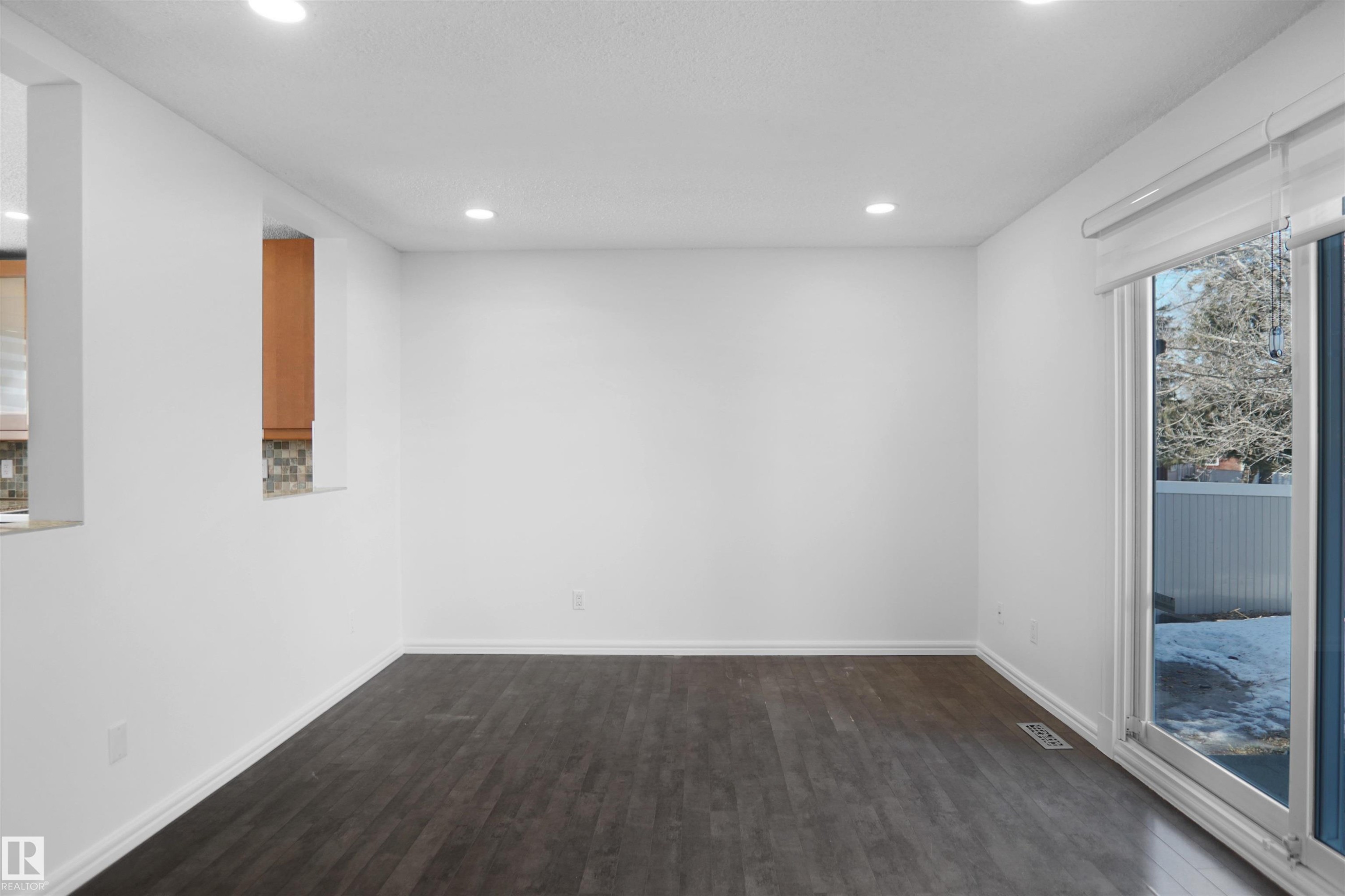 113 Habitat Crescent, Edmonton, AB - Indoor Photo Showing Other Room