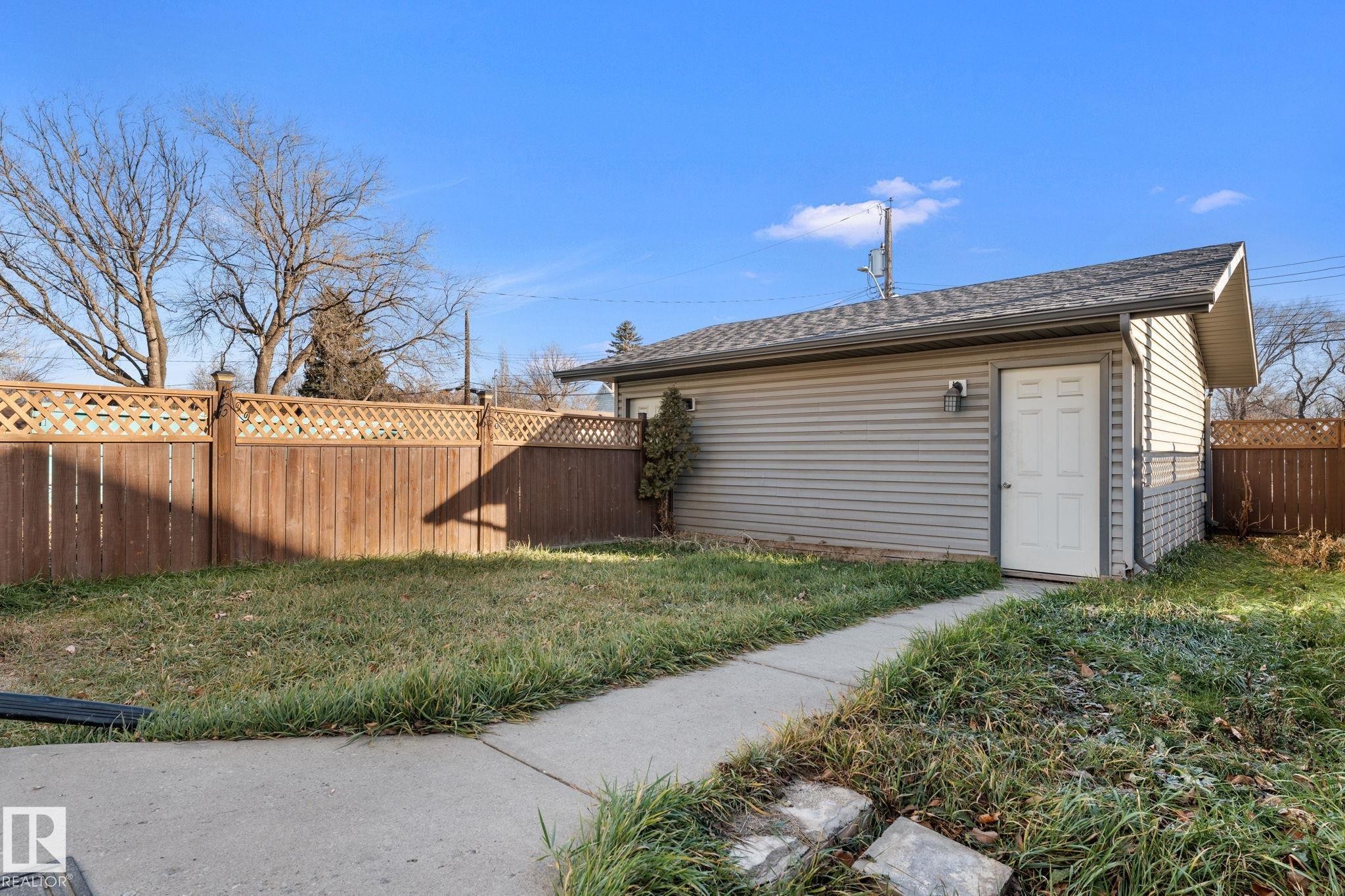 12713 116 Street, Edmonton, AB - Outdoor