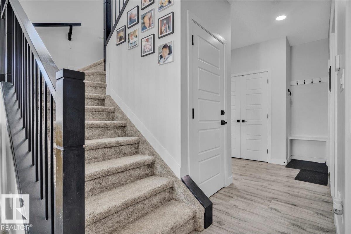 3024 200 Street, Edmonton, AB - Indoor Photo Showing Other Room