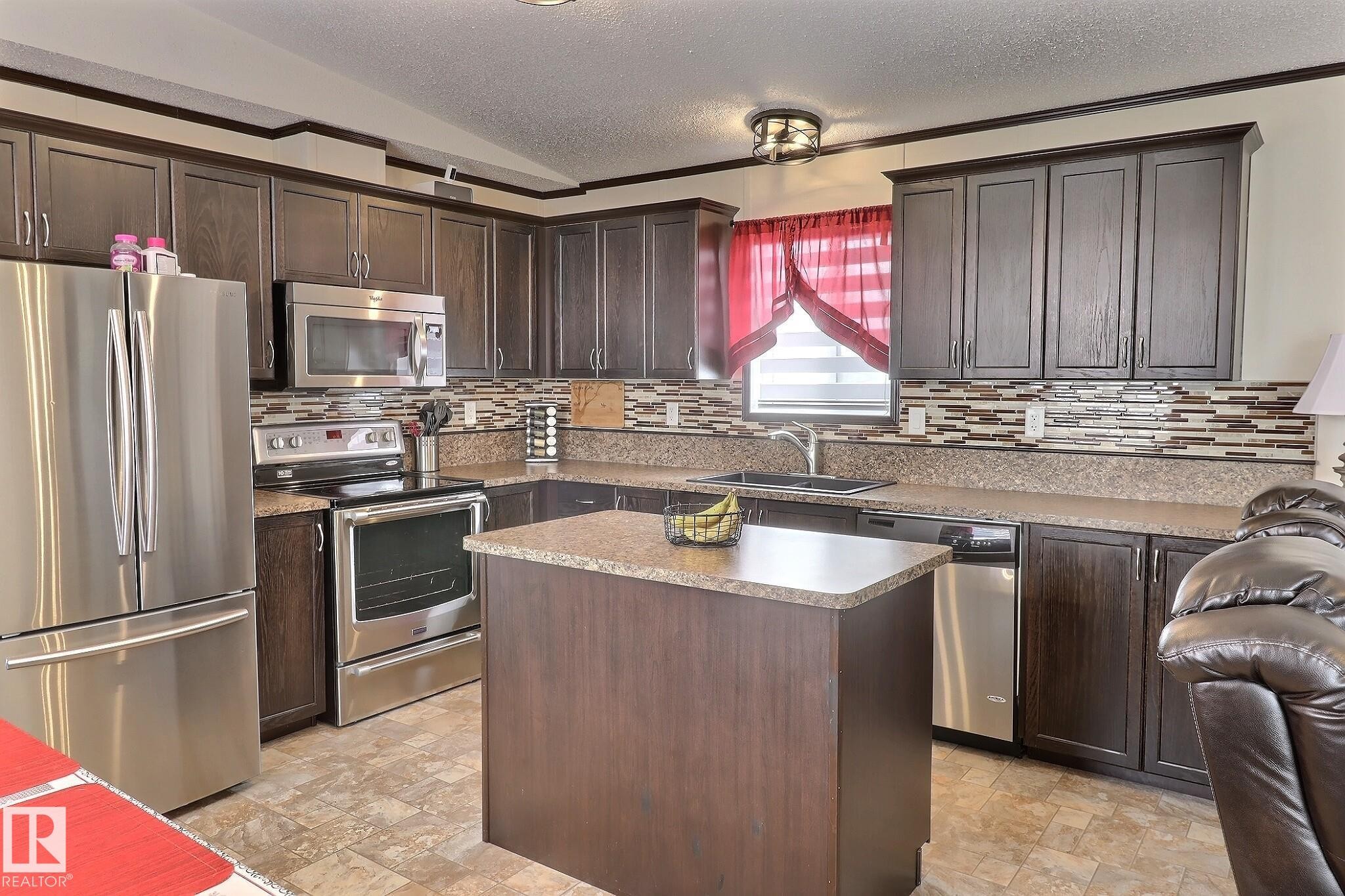307 Evergreen Park, Edmonton, AB - Indoor Photo Showing Kitchen With Stainless Steel Kitchen