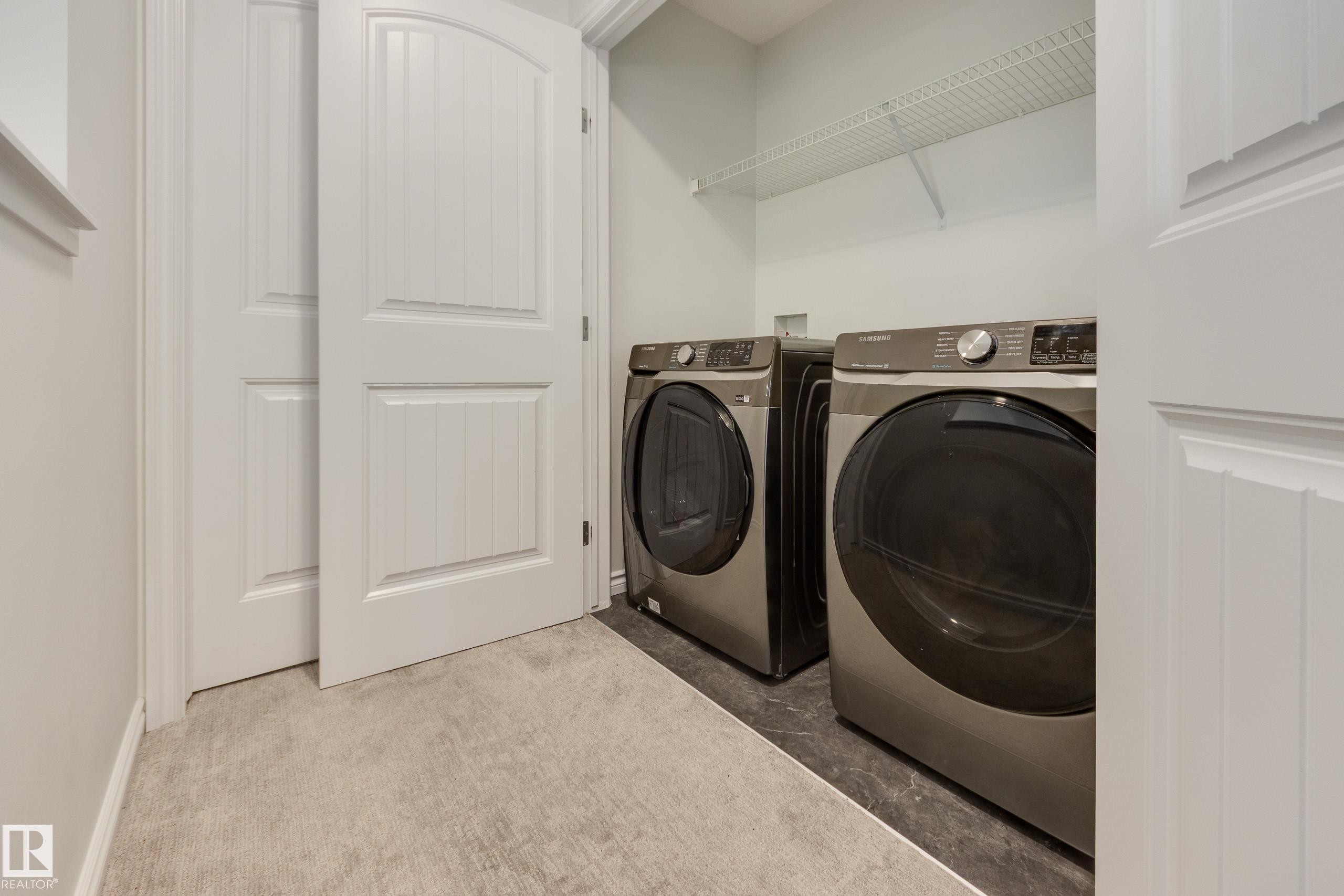 5112 Lark Crescent, Edmonton, AB - Indoor Photo Showing Laundry Room