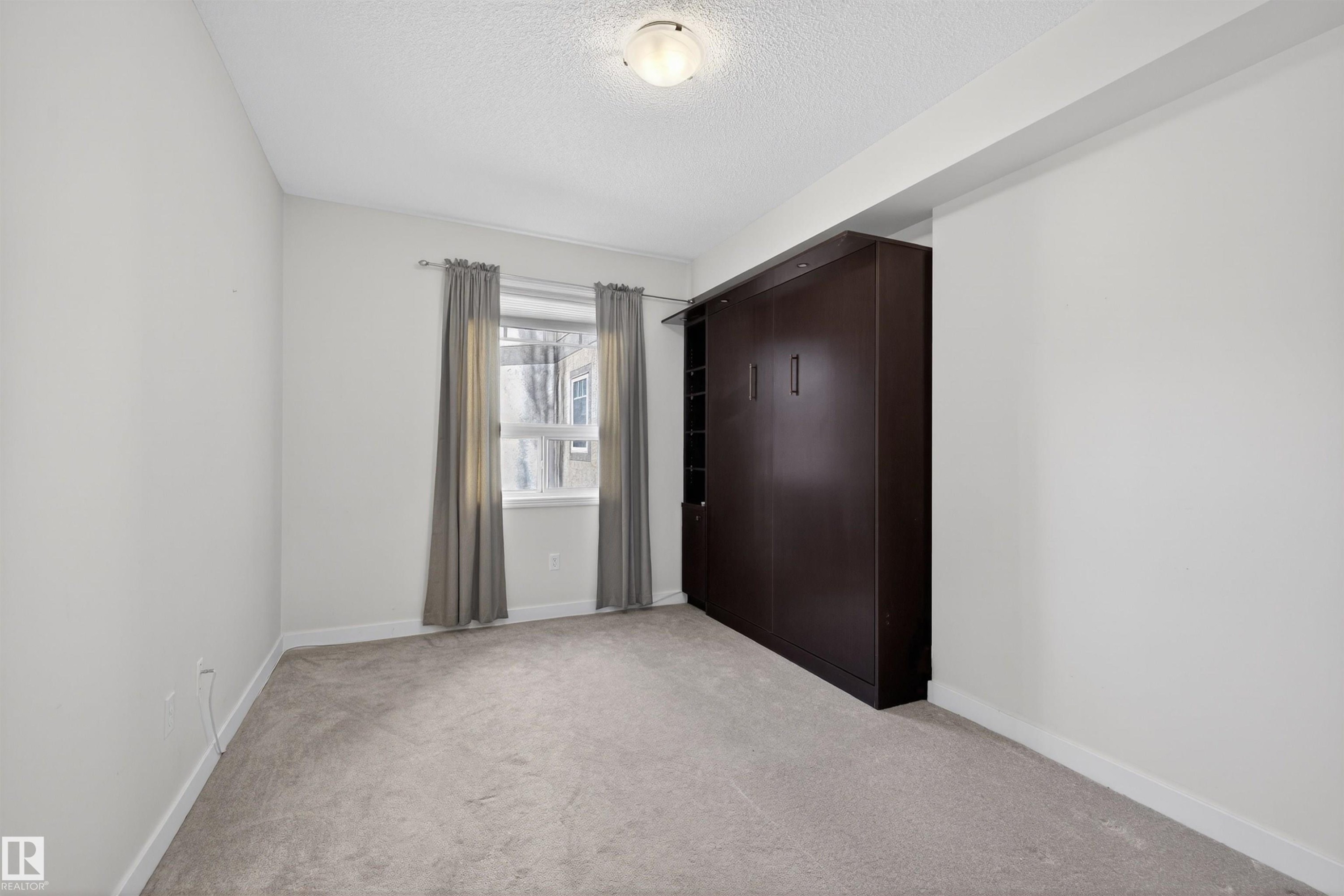 103 2035 Grantham Crest, Edmonton, AB - Indoor Photo Showing Other Room
