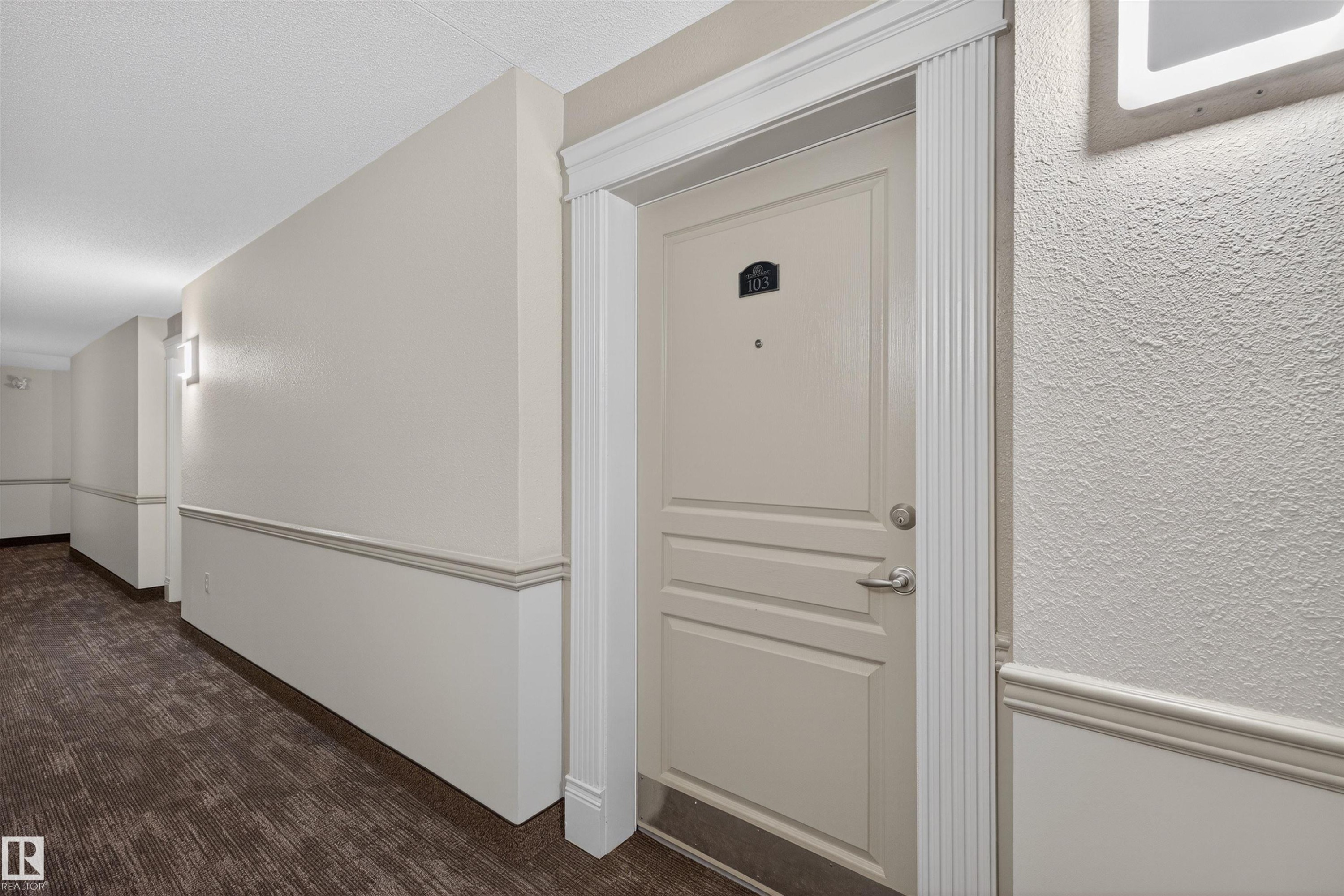 103 2035 Grantham Crest, Edmonton, AB - Indoor Photo Showing Other Room