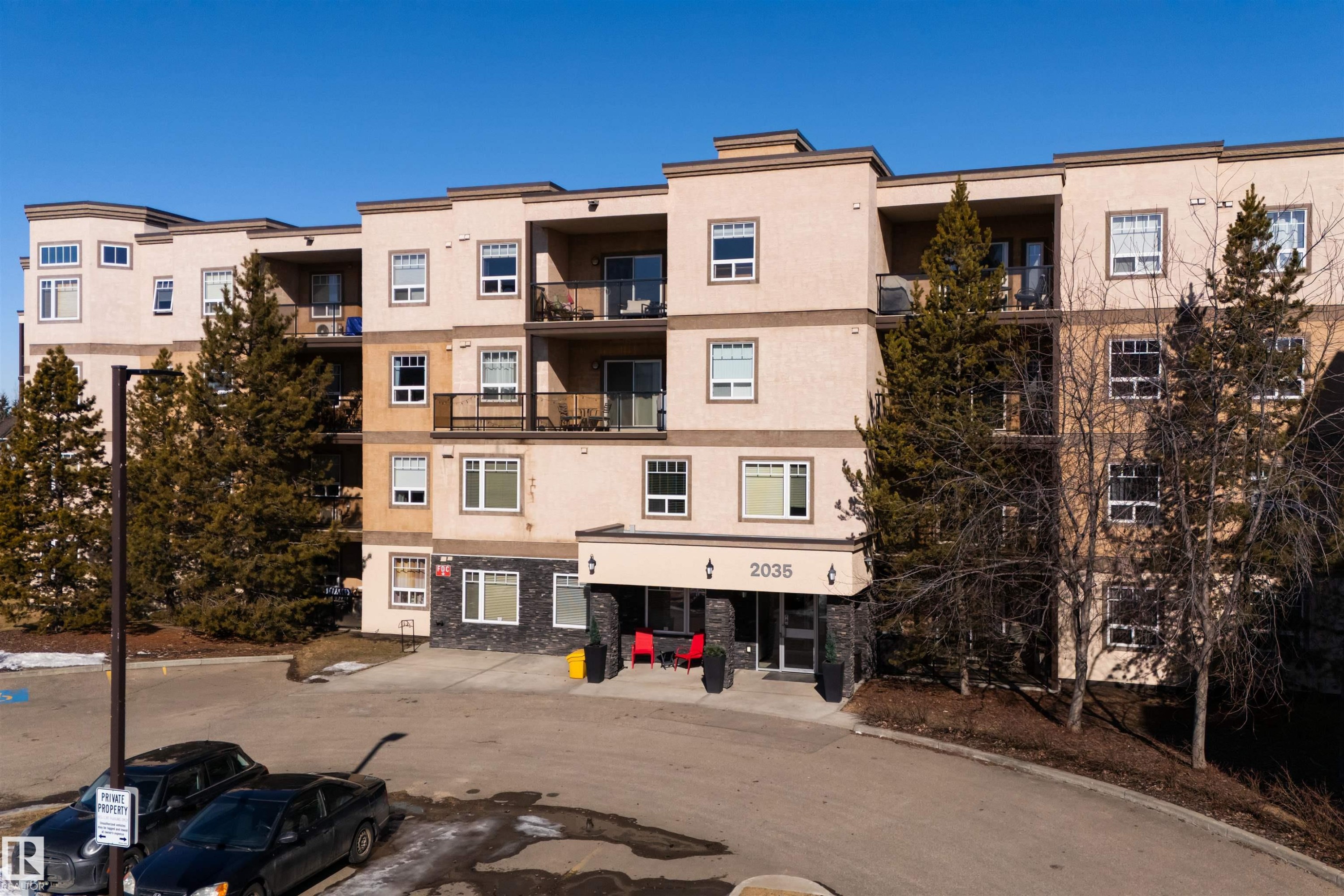 103 2035 Grantham Crest, Edmonton, AB - Outdoor With Facade