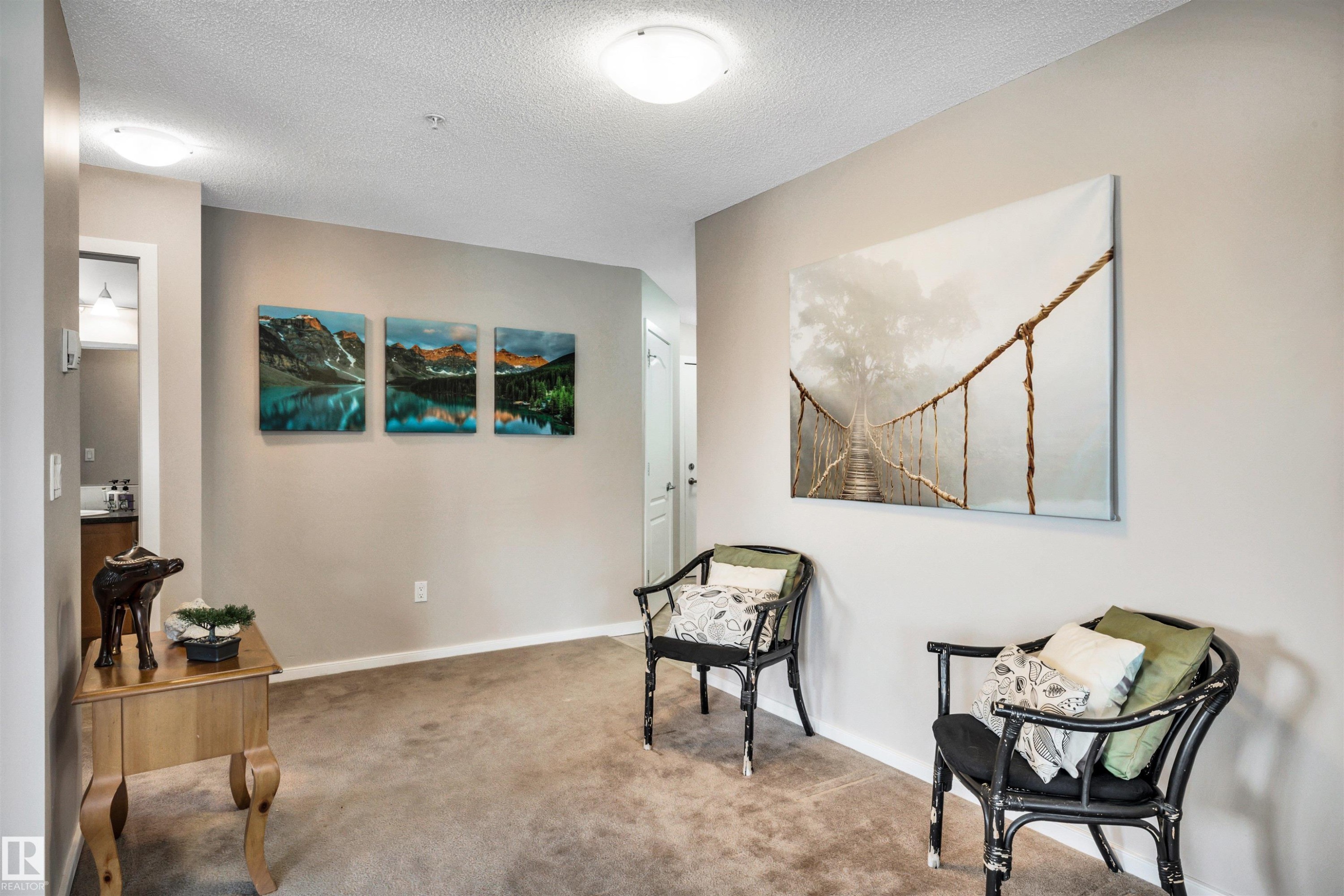 215 392 Silver Berry Road, Edmonton, AB - Indoor Photo Showing Other Room