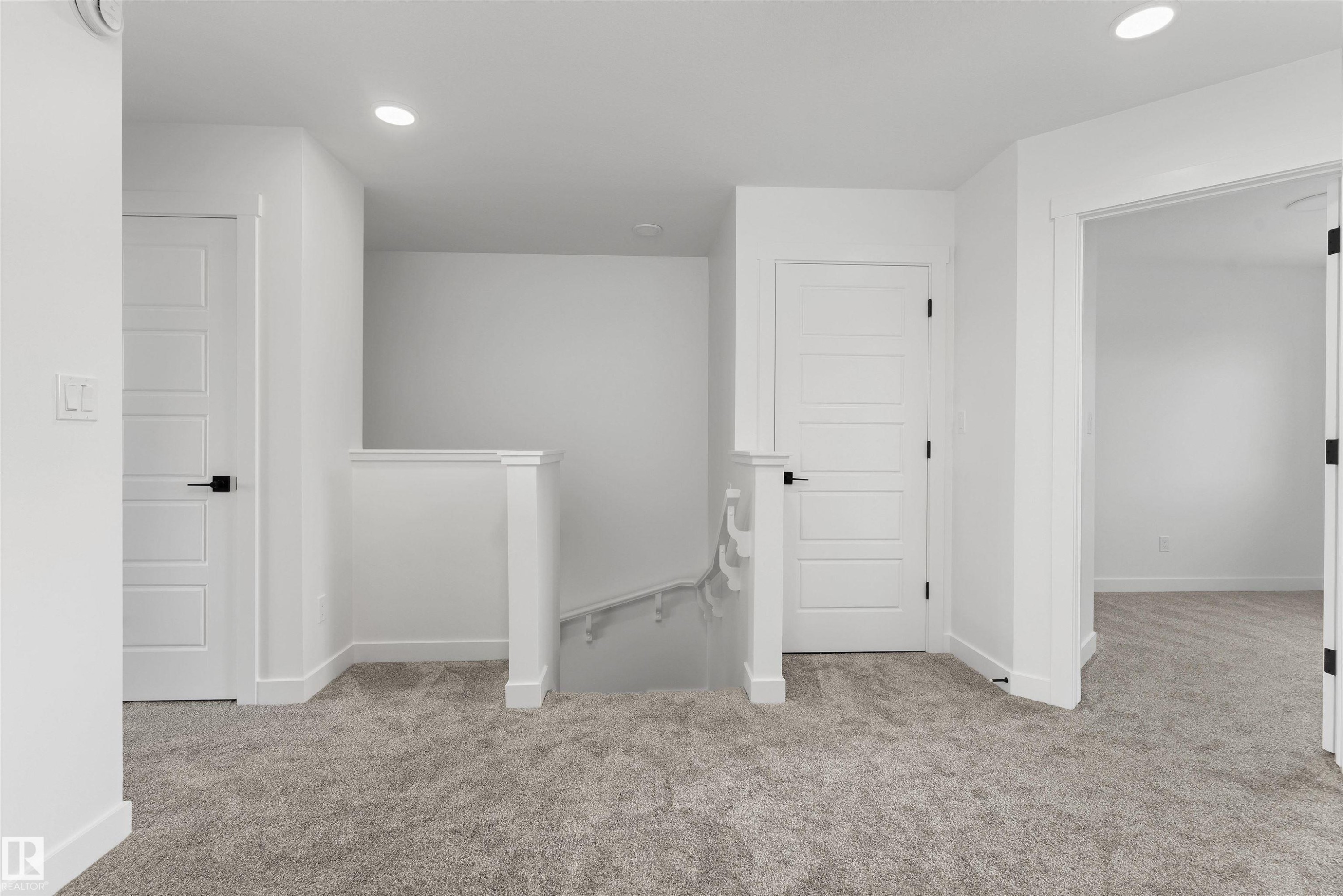 6261 175A Avenue, Edmonton, AB - Indoor Photo Showing Other Room