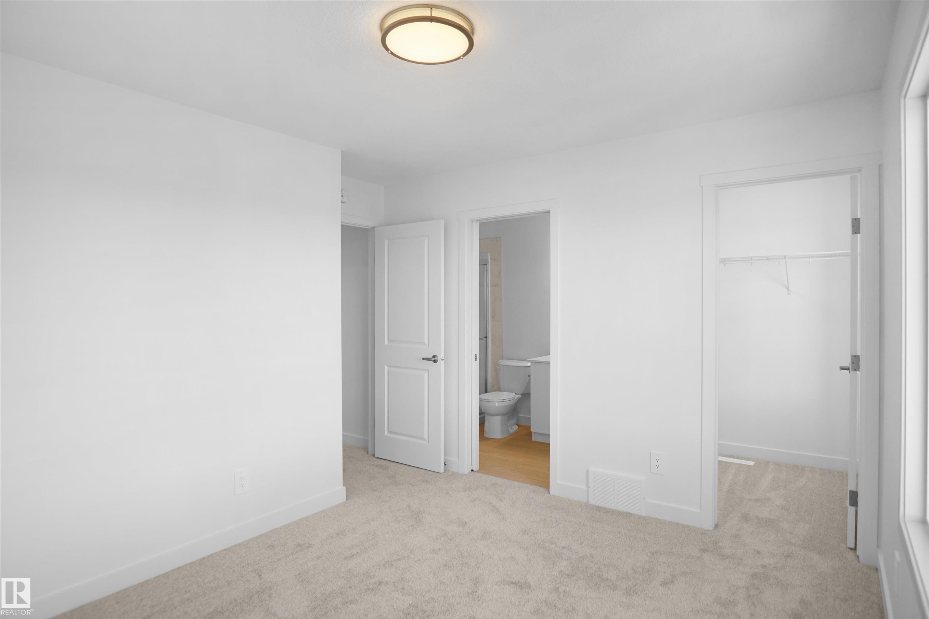 107 Nerine Crescent, St. Albert, AB - Indoor Photo Showing Other Room