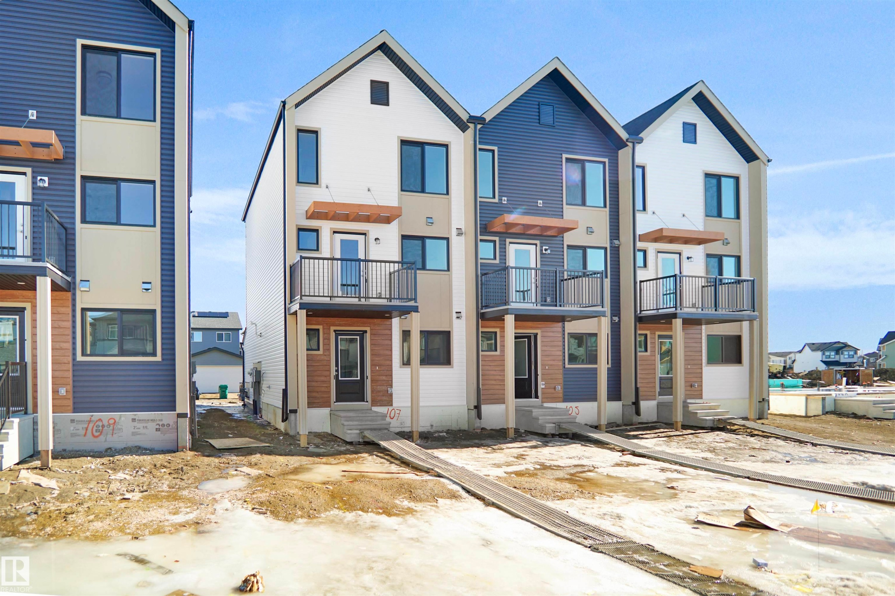 107 Nerine Crescent, St. Albert, AB - Outdoor With Facade