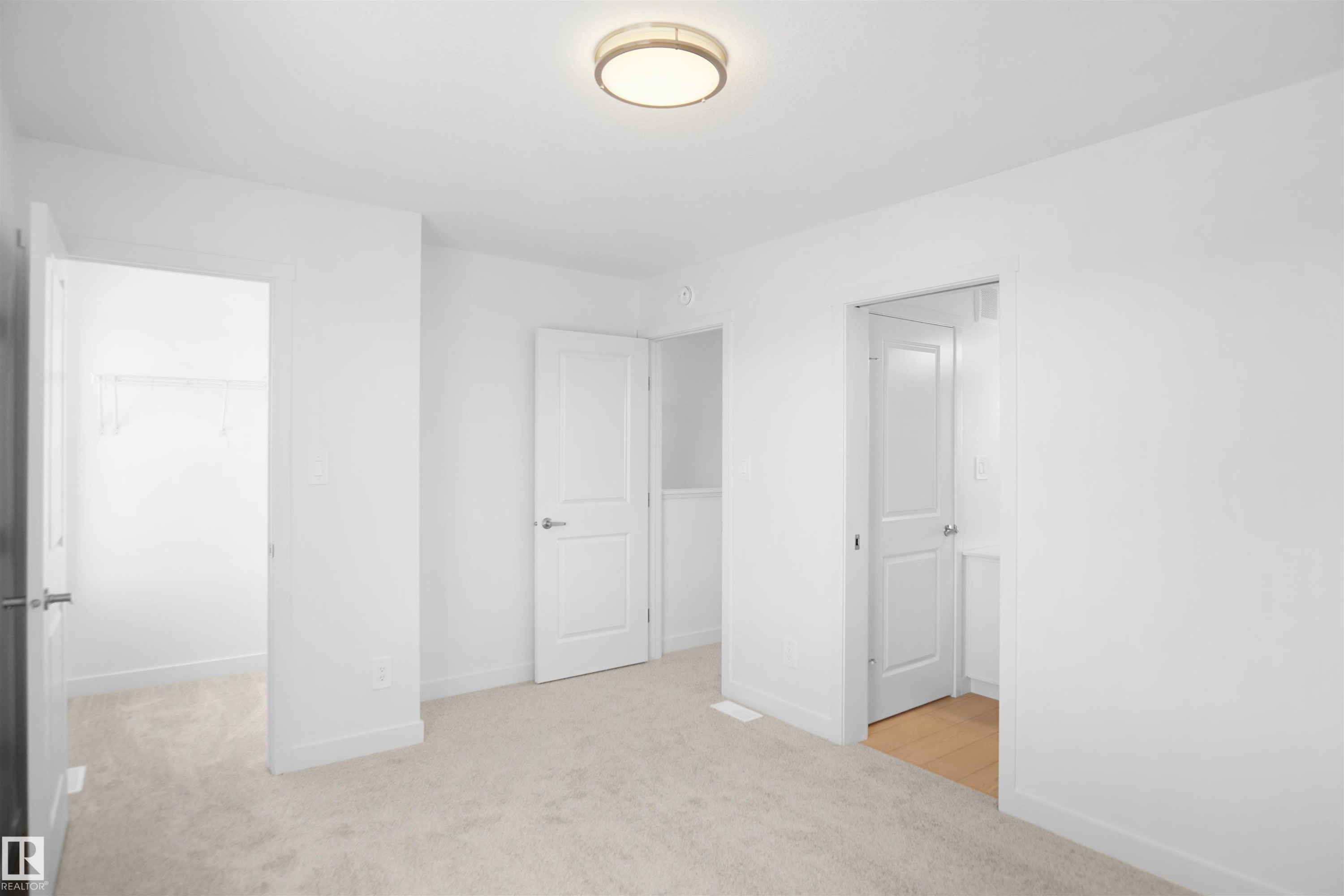 107 Nerine Crescent, St. Albert, AB - Indoor Photo Showing Other Room