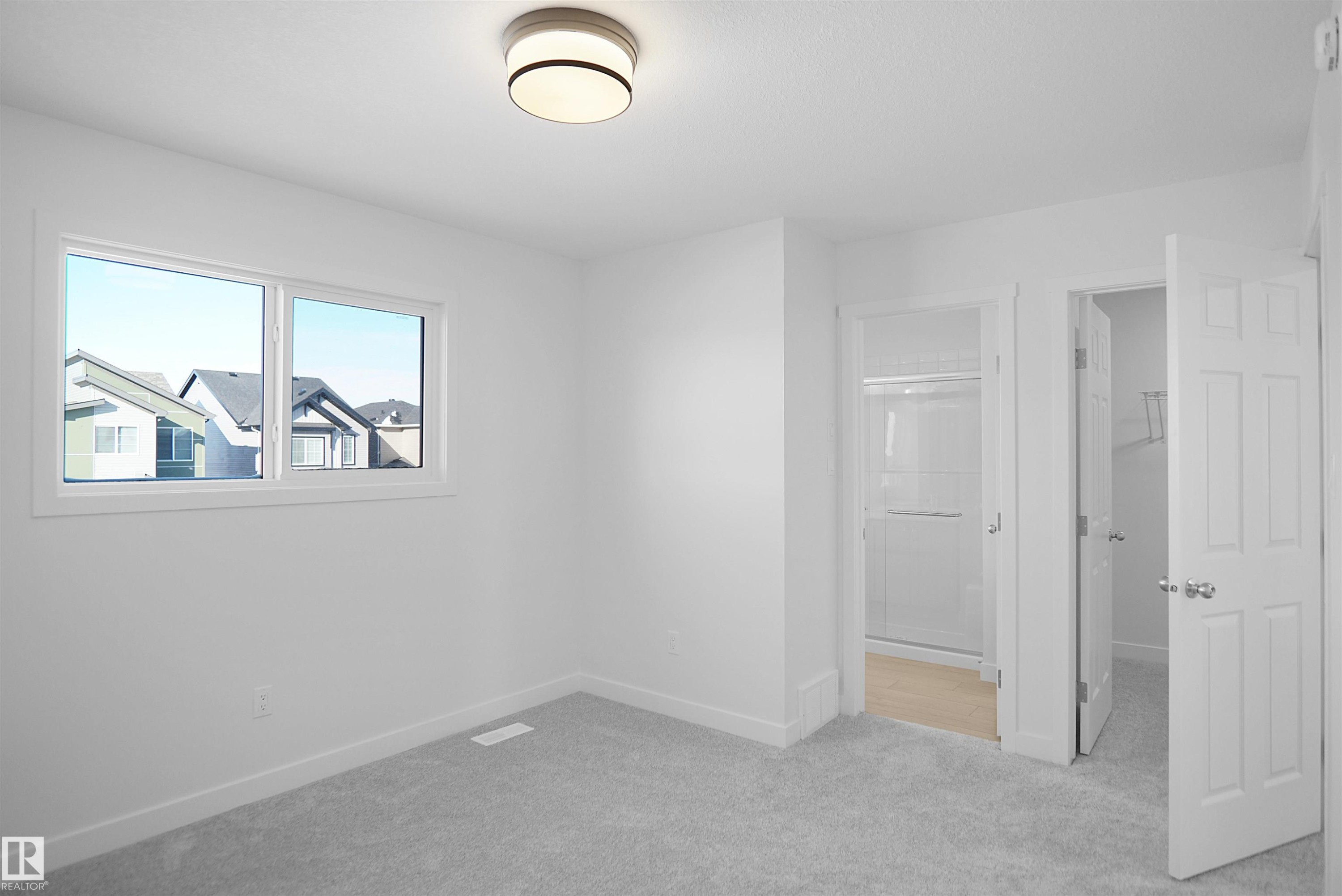 8897 Carson Way, Edmonton, AB - Indoor Photo Showing Other Room