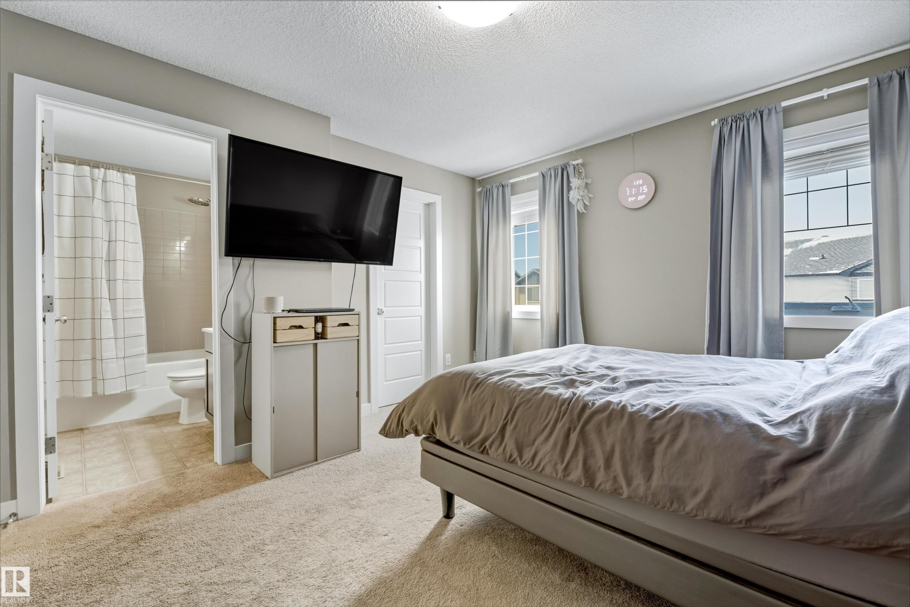 1253 163 Street, Edmonton, AB - Indoor Photo Showing Bedroom