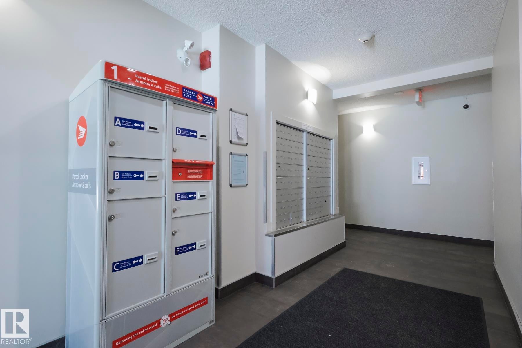 312 667 Watt Boulevard, Edmonton, AB - Indoor