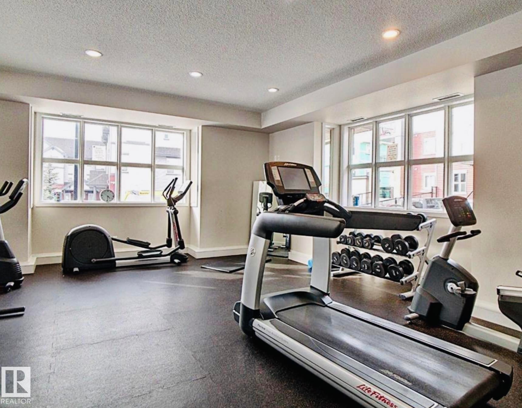 312 667 Watt Boulevard, Edmonton, AB - Indoor Photo Showing Gym Room