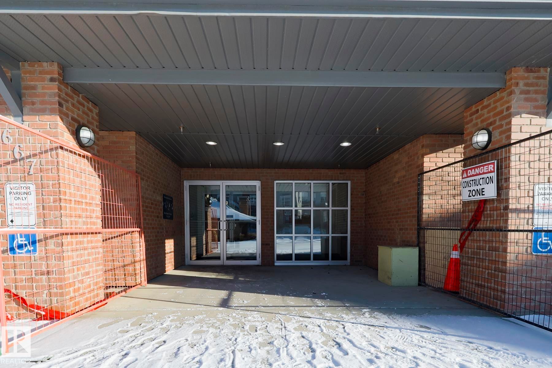 312 667 Watt Boulevard, Edmonton, AB - Outdoor With Exterior