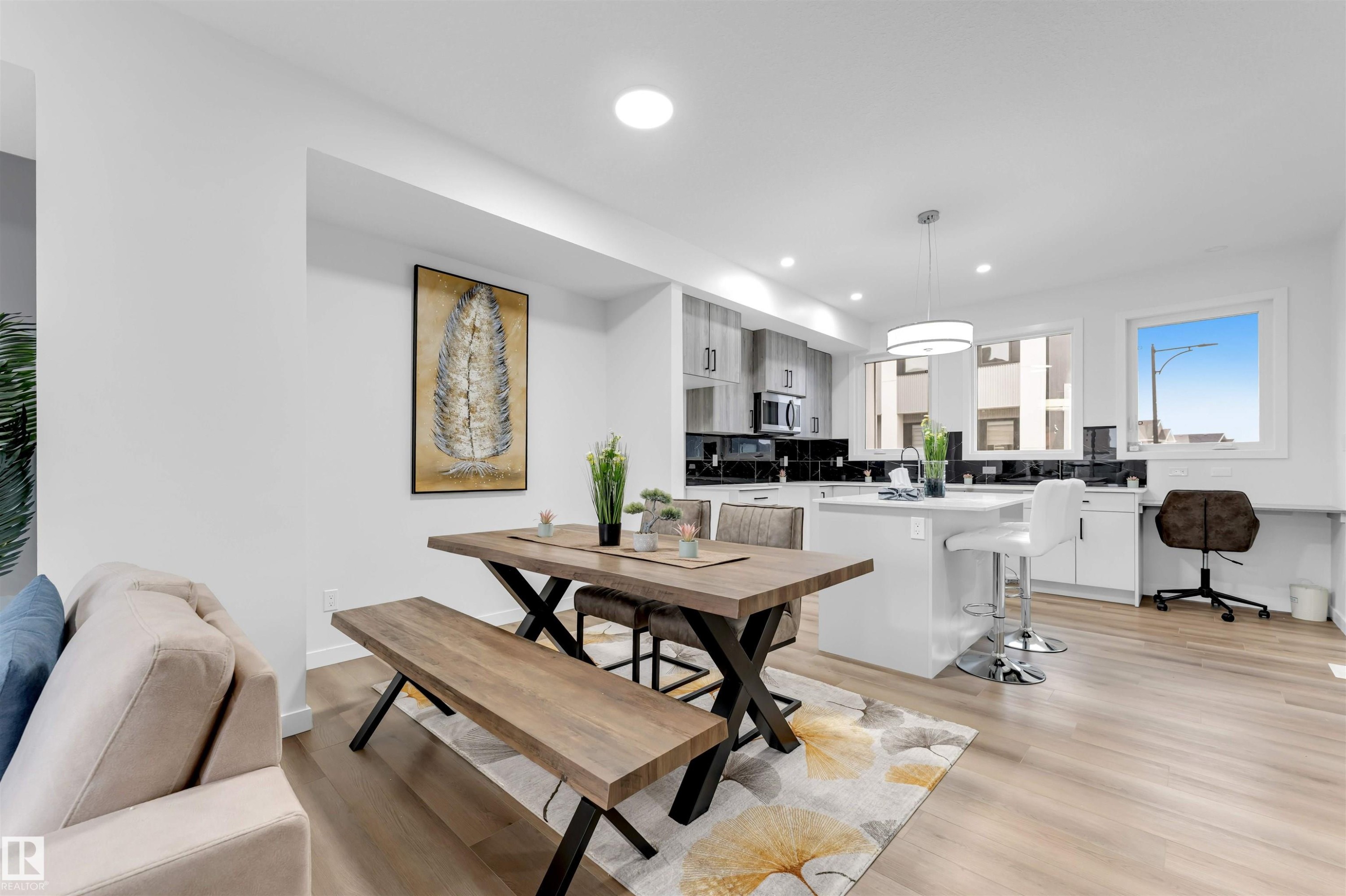 67 130 Element Dr, St. Albert, AB - Indoor Photo Showing Dining Room