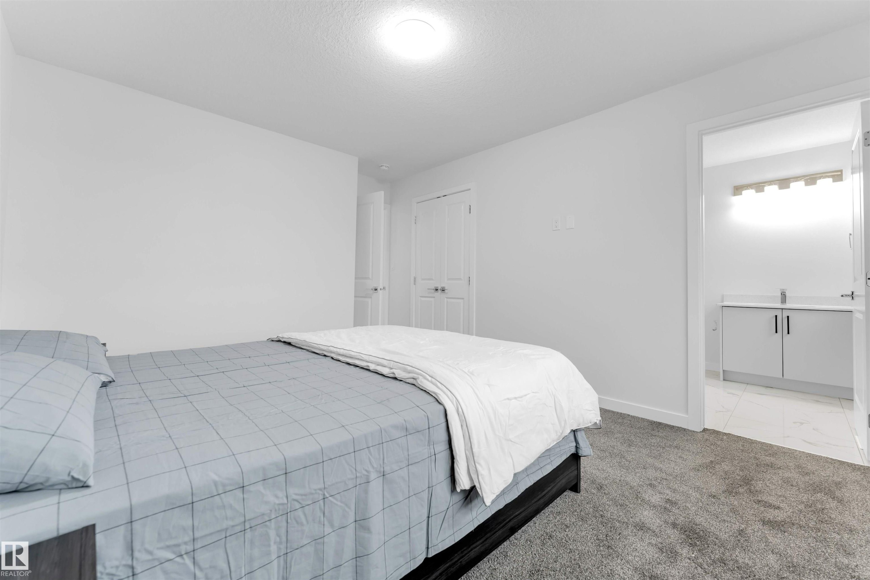 67 130 Element Dr, St. Albert, AB - Indoor Photo Showing Bedroom