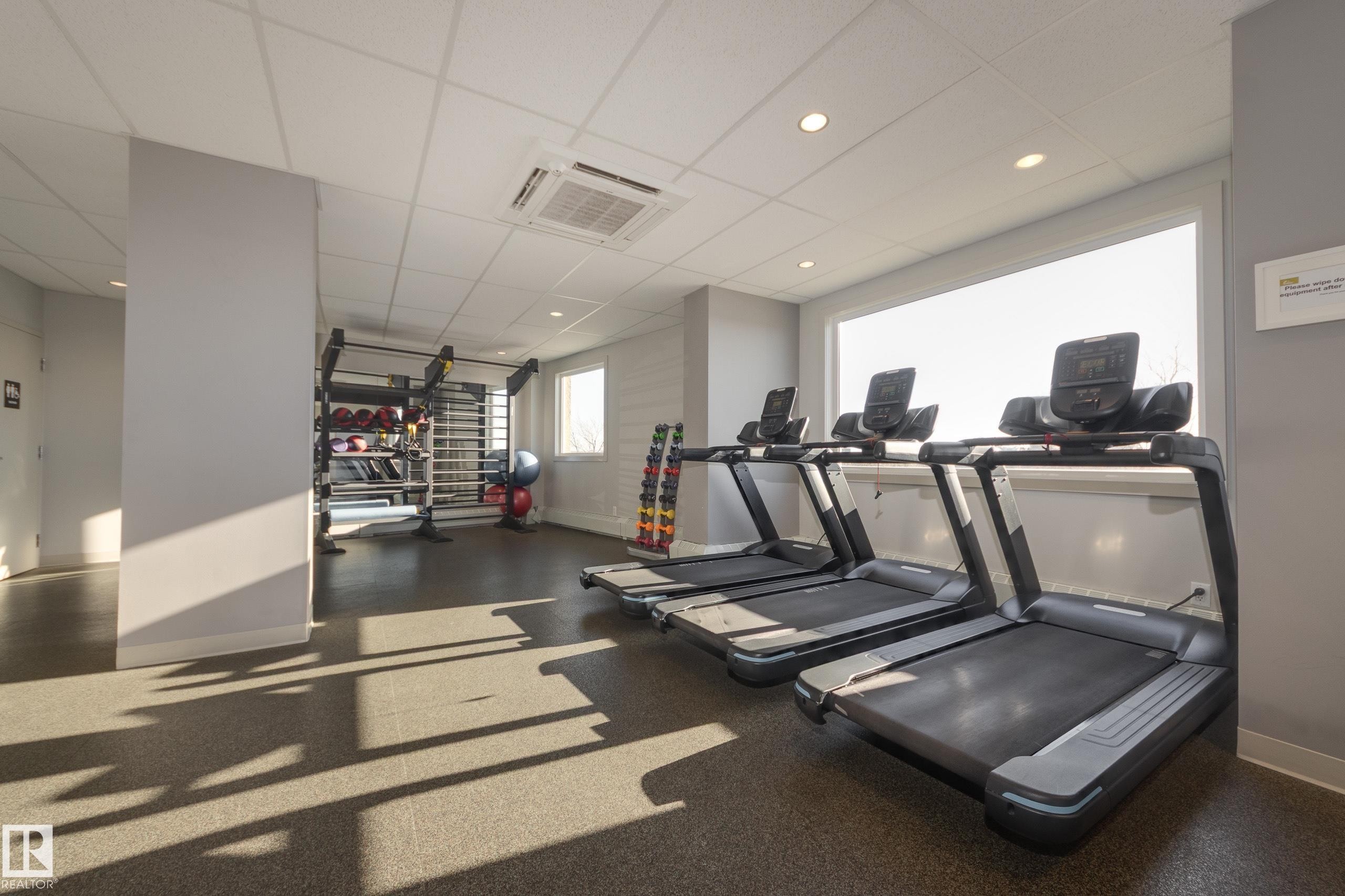 306 12121 Jasper Avenue, Edmonton, AB - Indoor Photo Showing Gym Room