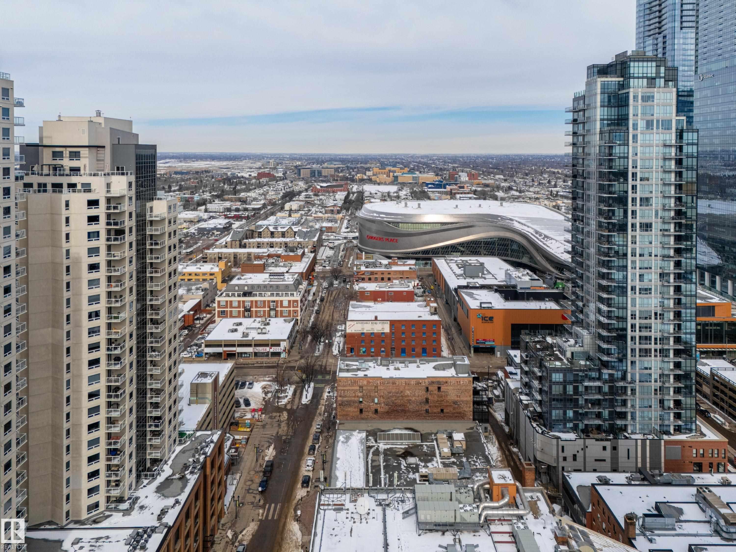 1700 10180 103 Street, Edmonton, AB - Outdoor