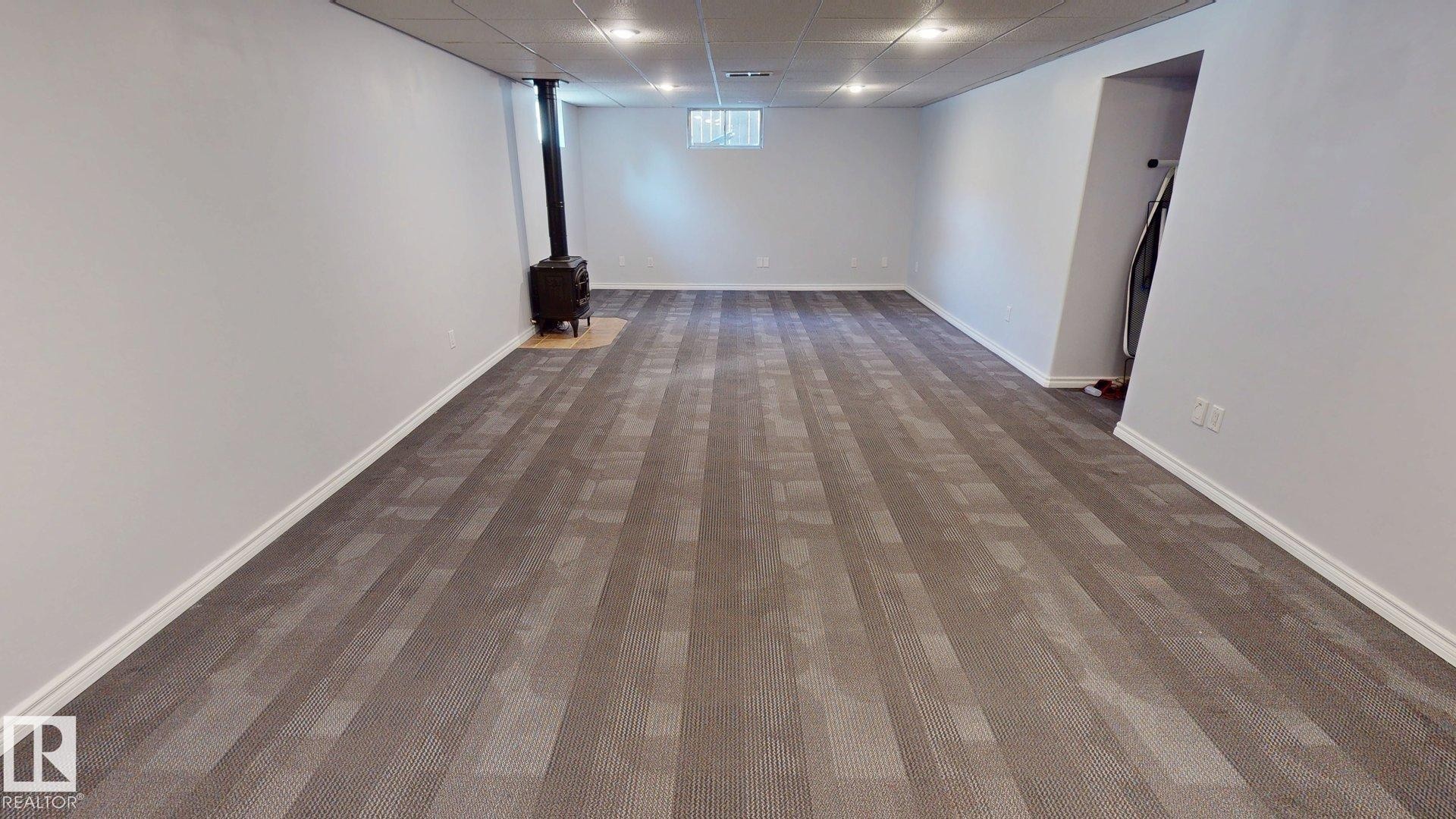 3718 103B Street, Edmonton, AB - Indoor Photo Showing Other Room