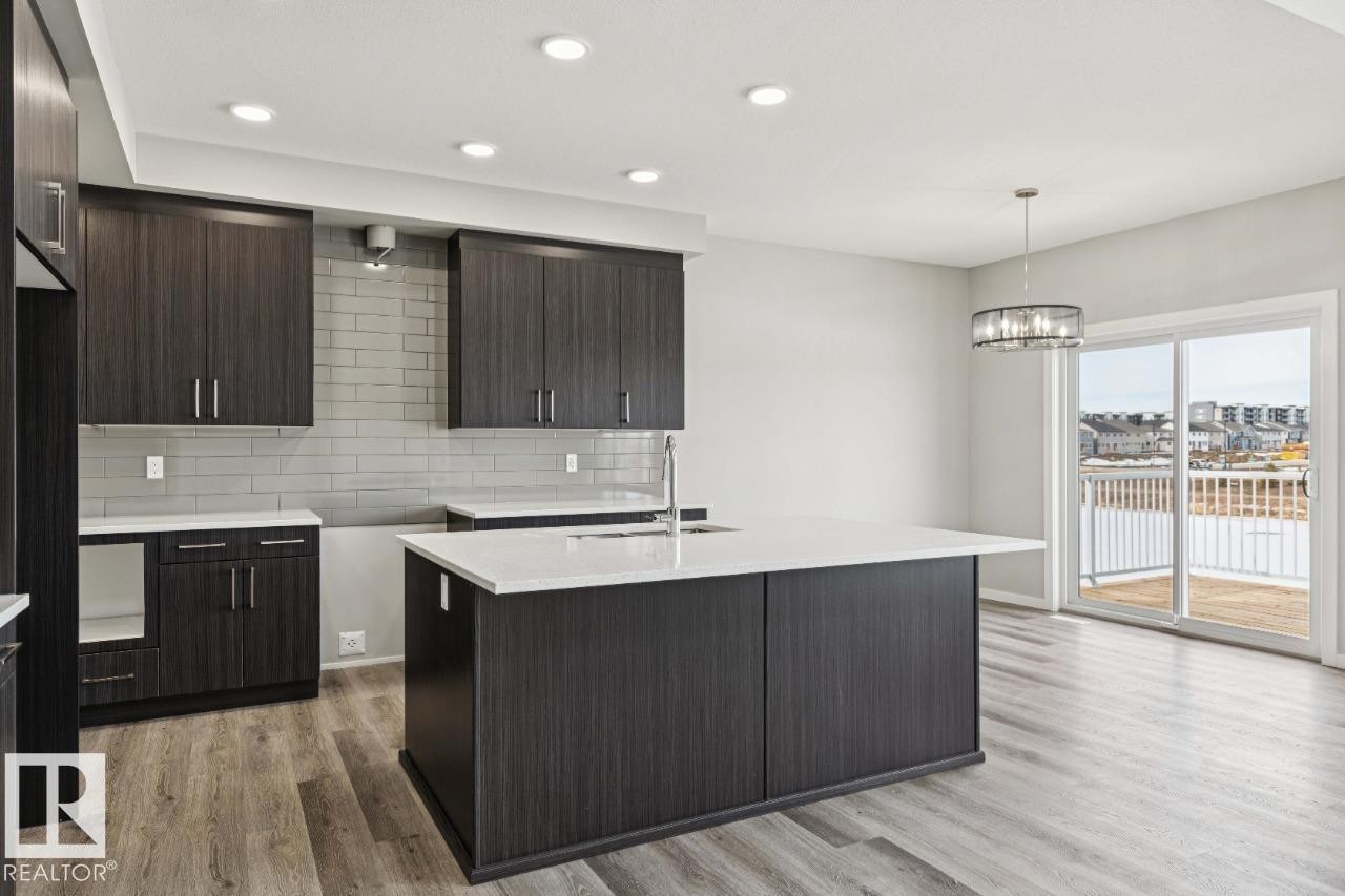 2334 Egret Way, Edmonton, AB - Indoor Photo Showing Kitchen With Upgraded Kitchen