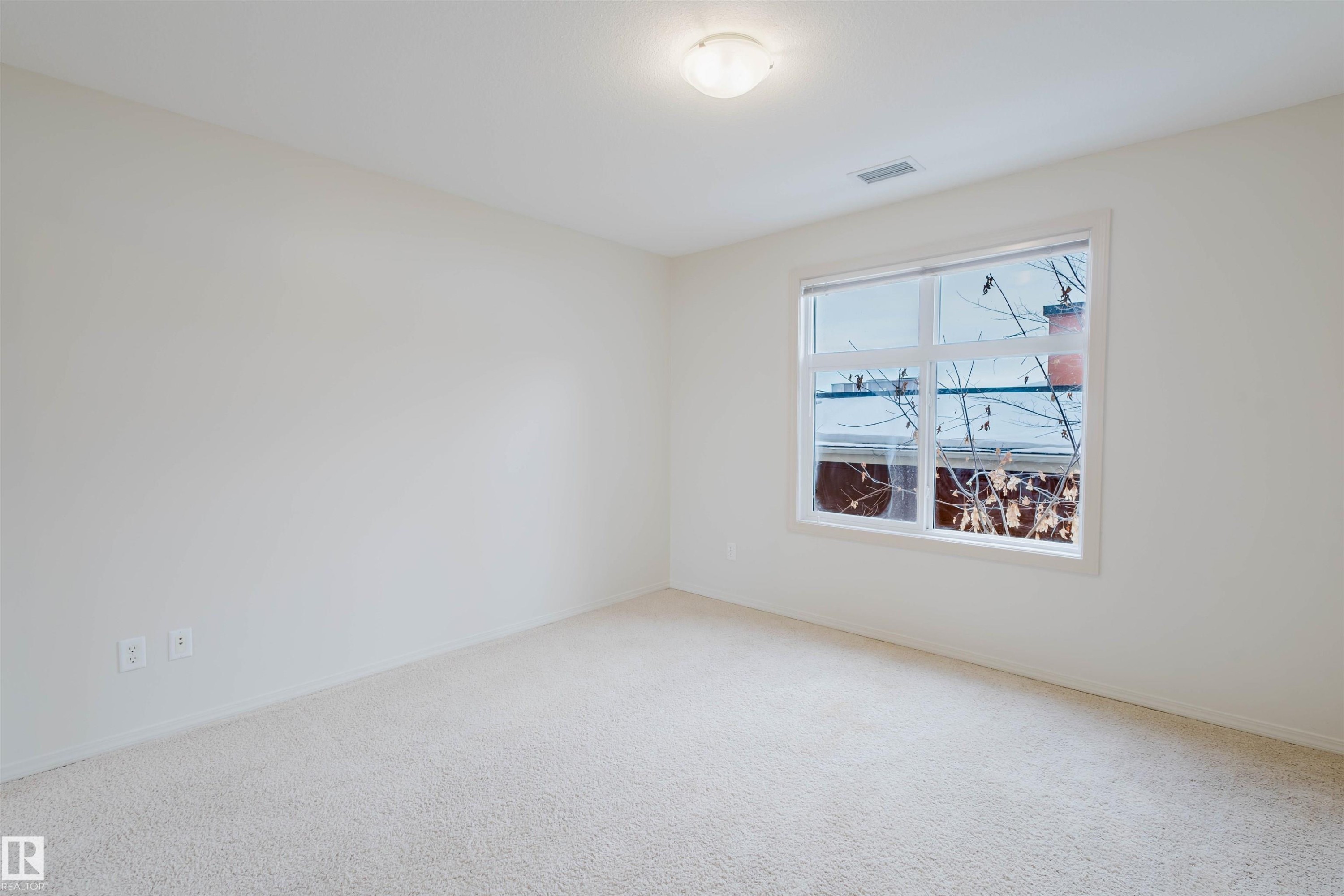 209 7909 71 Street, Edmonton, AB - Indoor Photo Showing Other Room