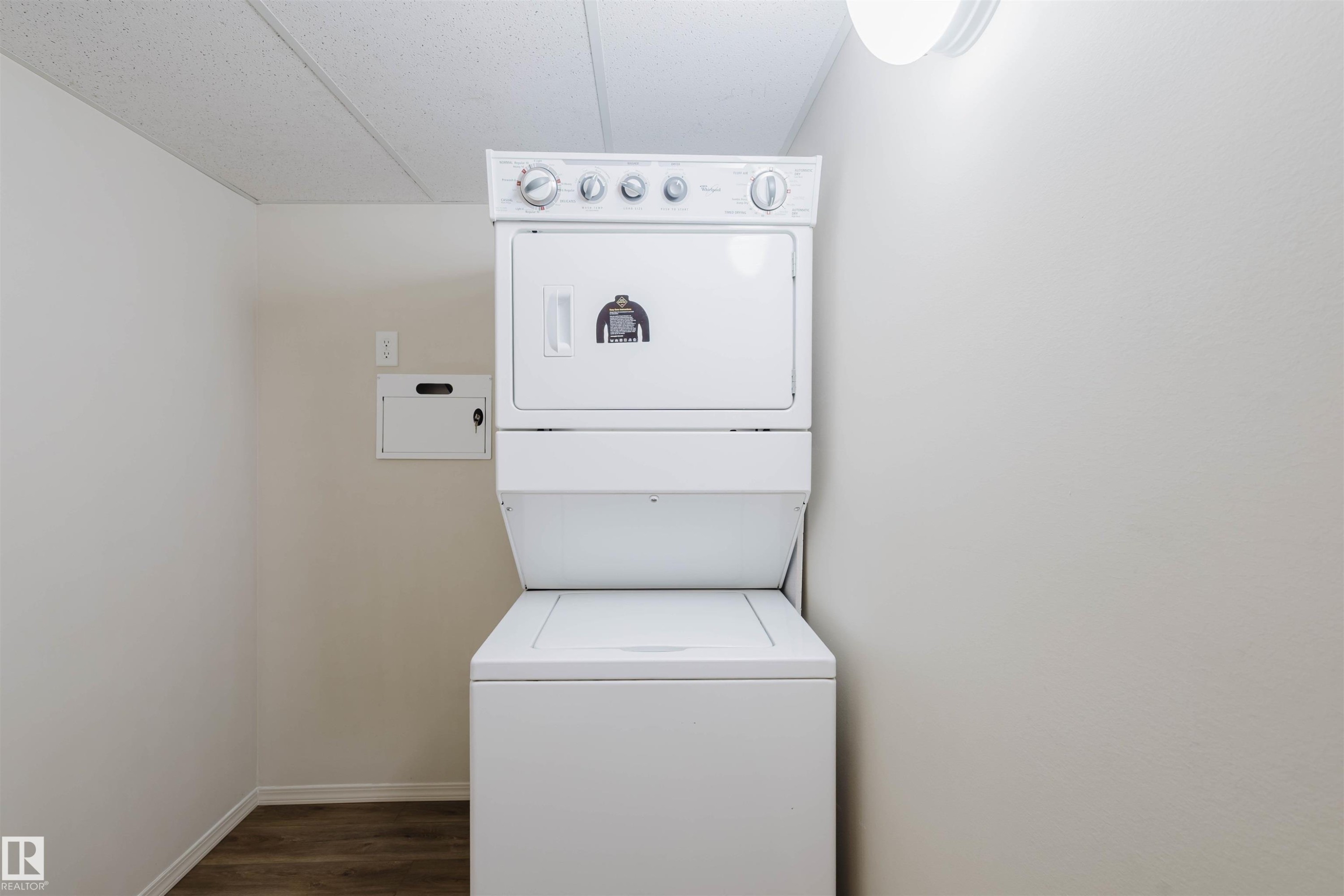 209 7909 71 Street, Edmonton, AB - Indoor Photo Showing Laundry Room