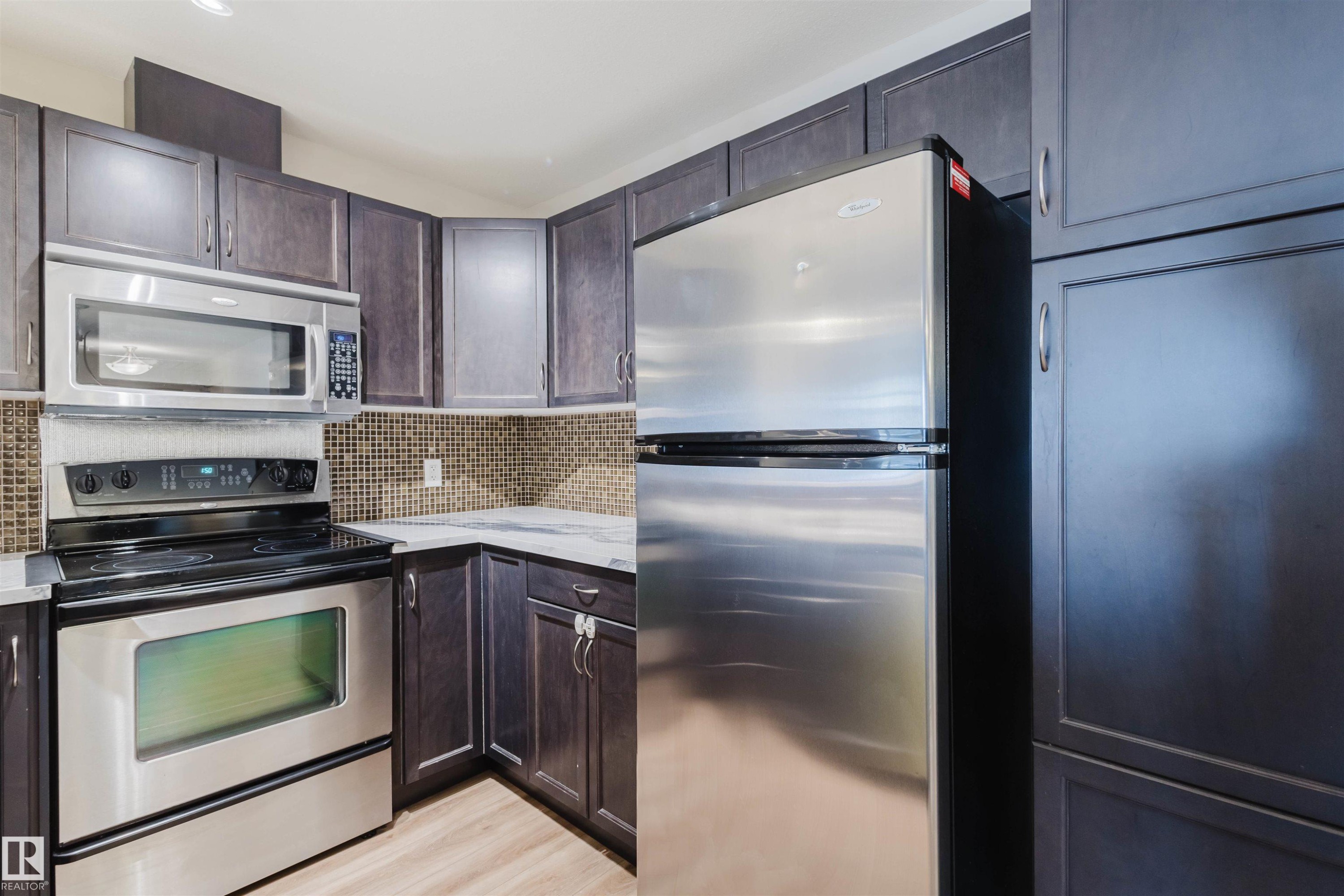 209 7909 71 Street, Edmonton, AB - Indoor Photo Showing Kitchen
