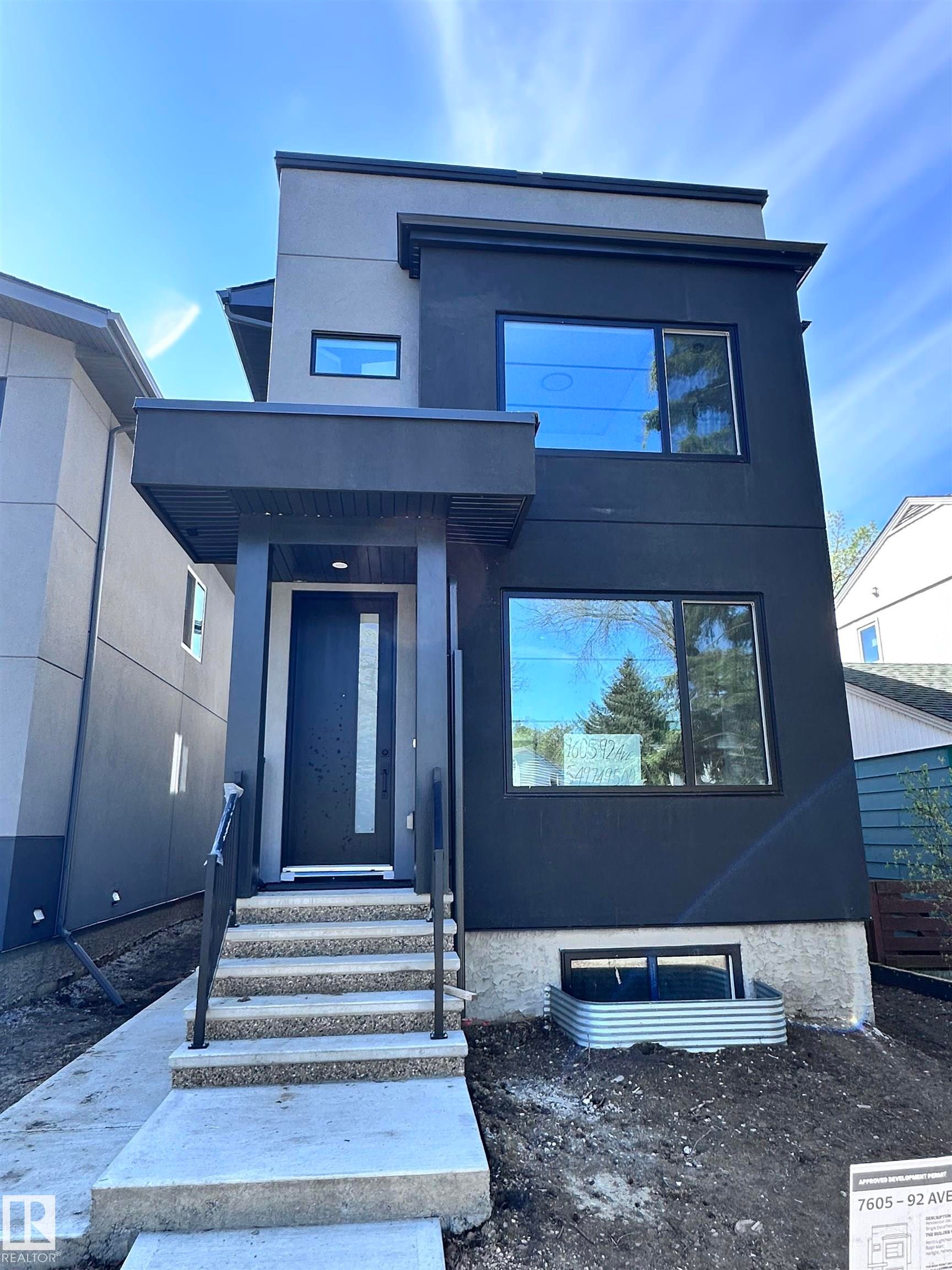 7605 92 Avenue, Edmonton, AB - Outdoor