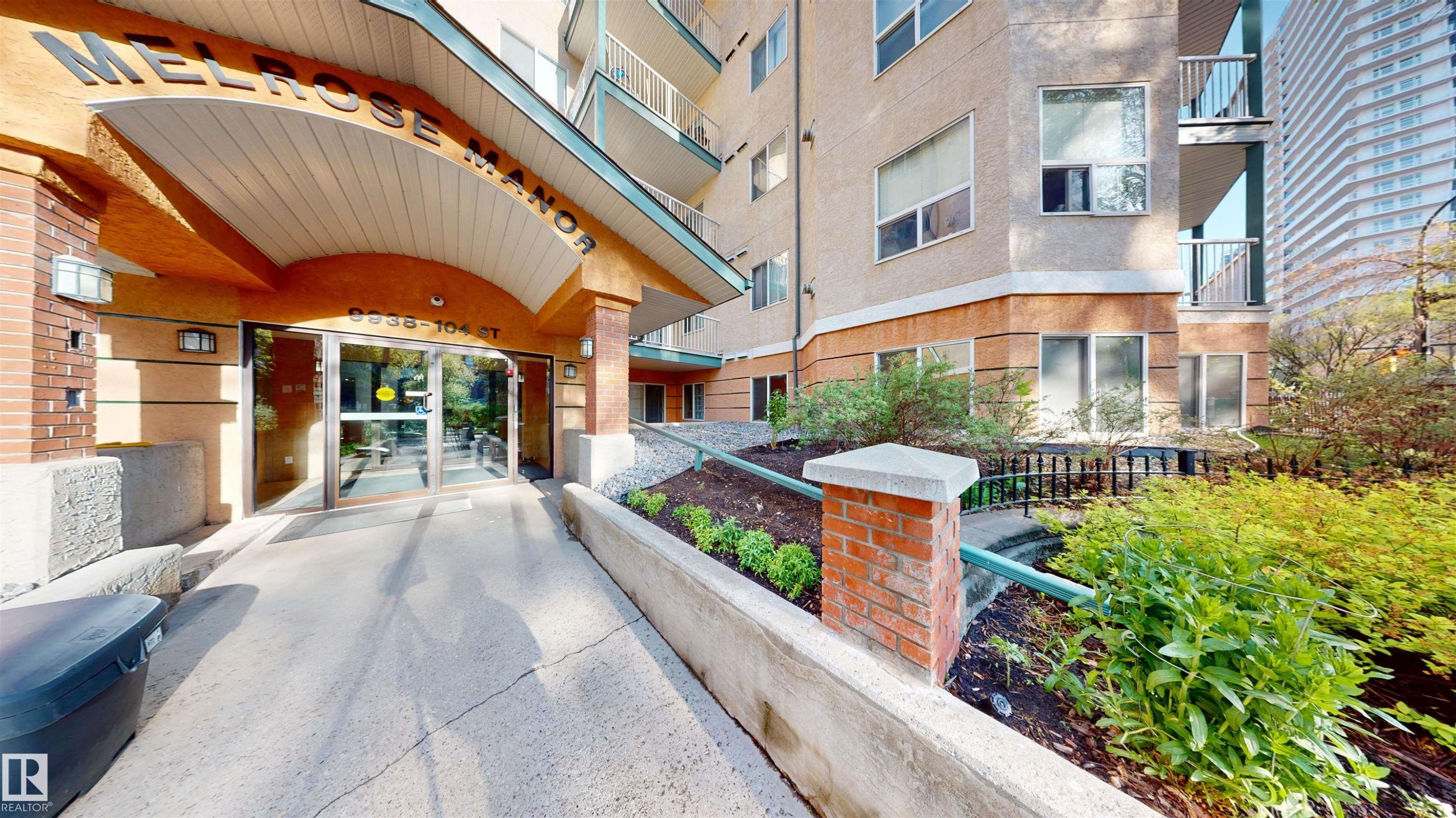 View of apartment building / complex - 115 9938 104 St, Edmonton, AB - Outdoor