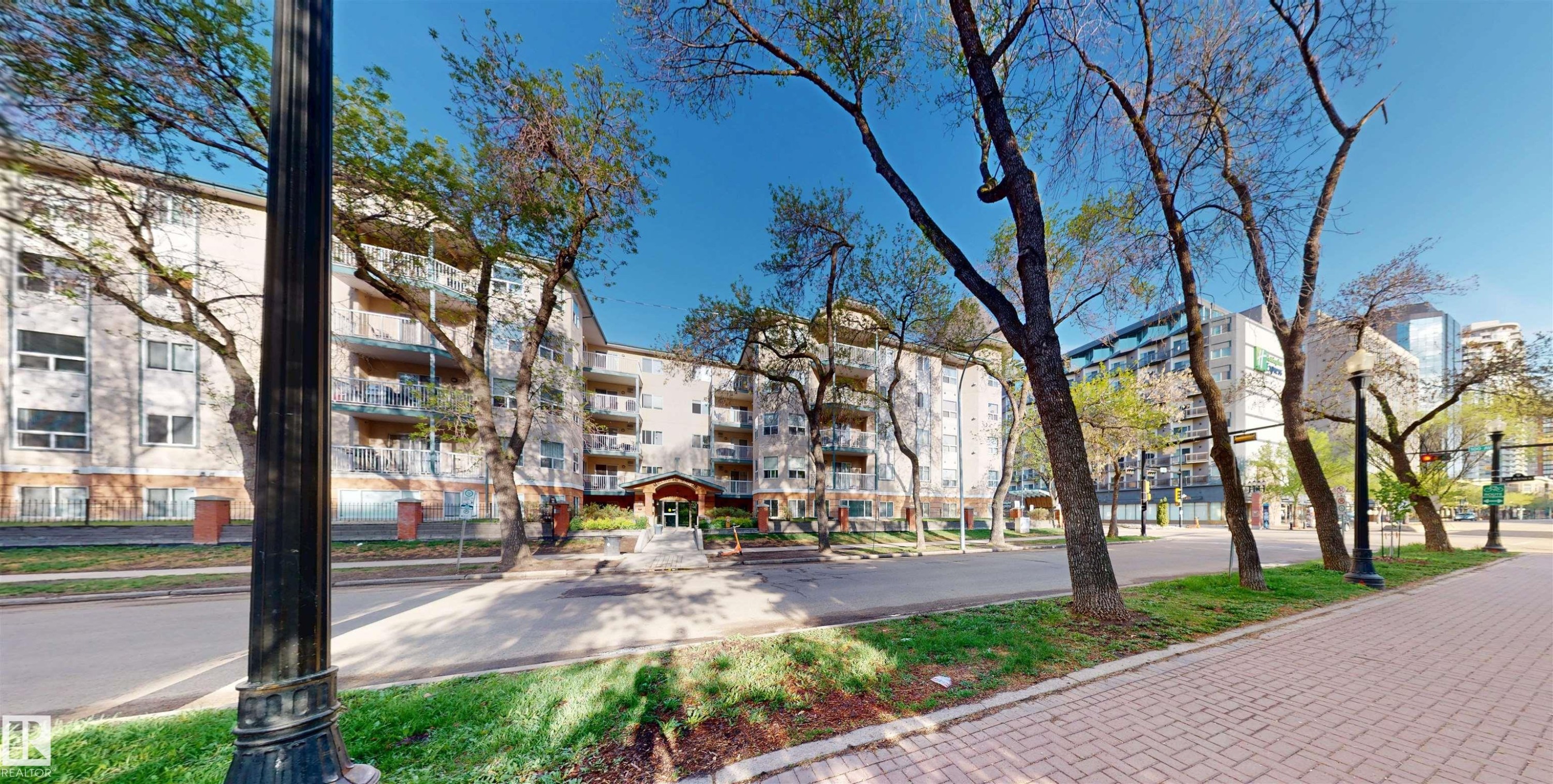 Surrounding community - 115 9938 104 St, Edmonton, AB - Outdoor
