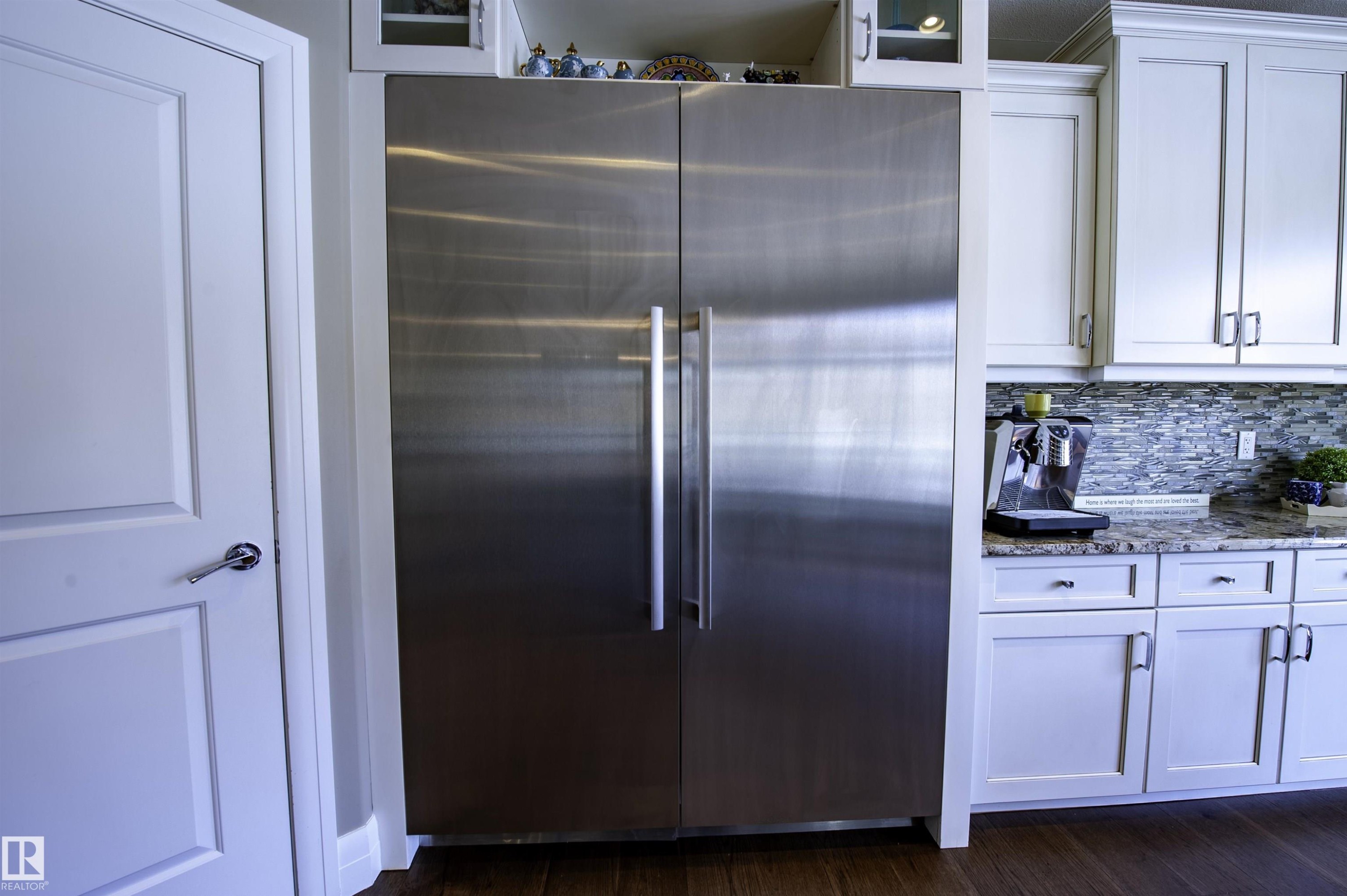 2525 Cameron Ravine Landing, Edmonton, AB - Indoor