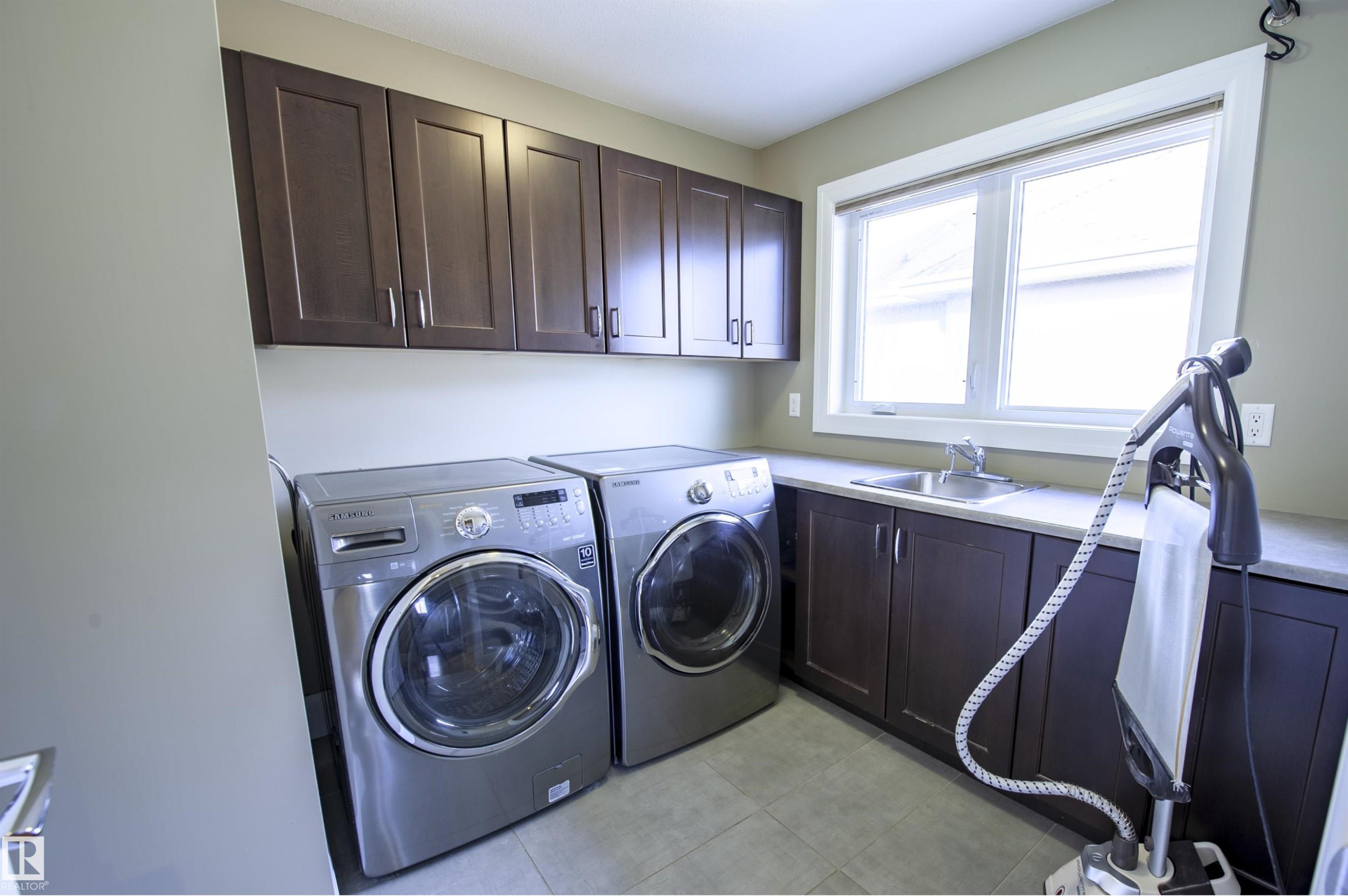2525 Cameron Ravine Landing, Edmonton, AB - Indoor Photo Showing Laundry Room