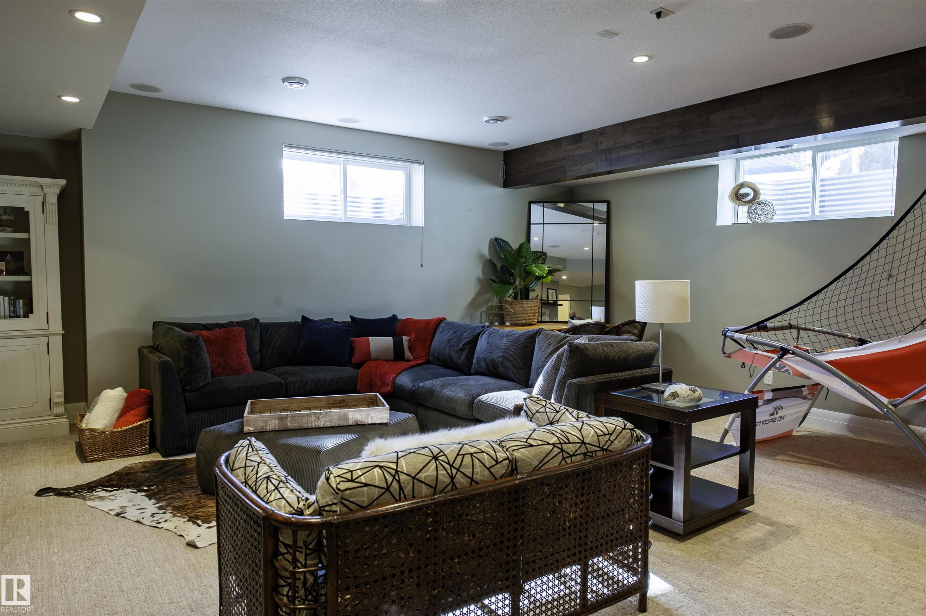 2525 Cameron Ravine Landing, Edmonton, AB - Indoor