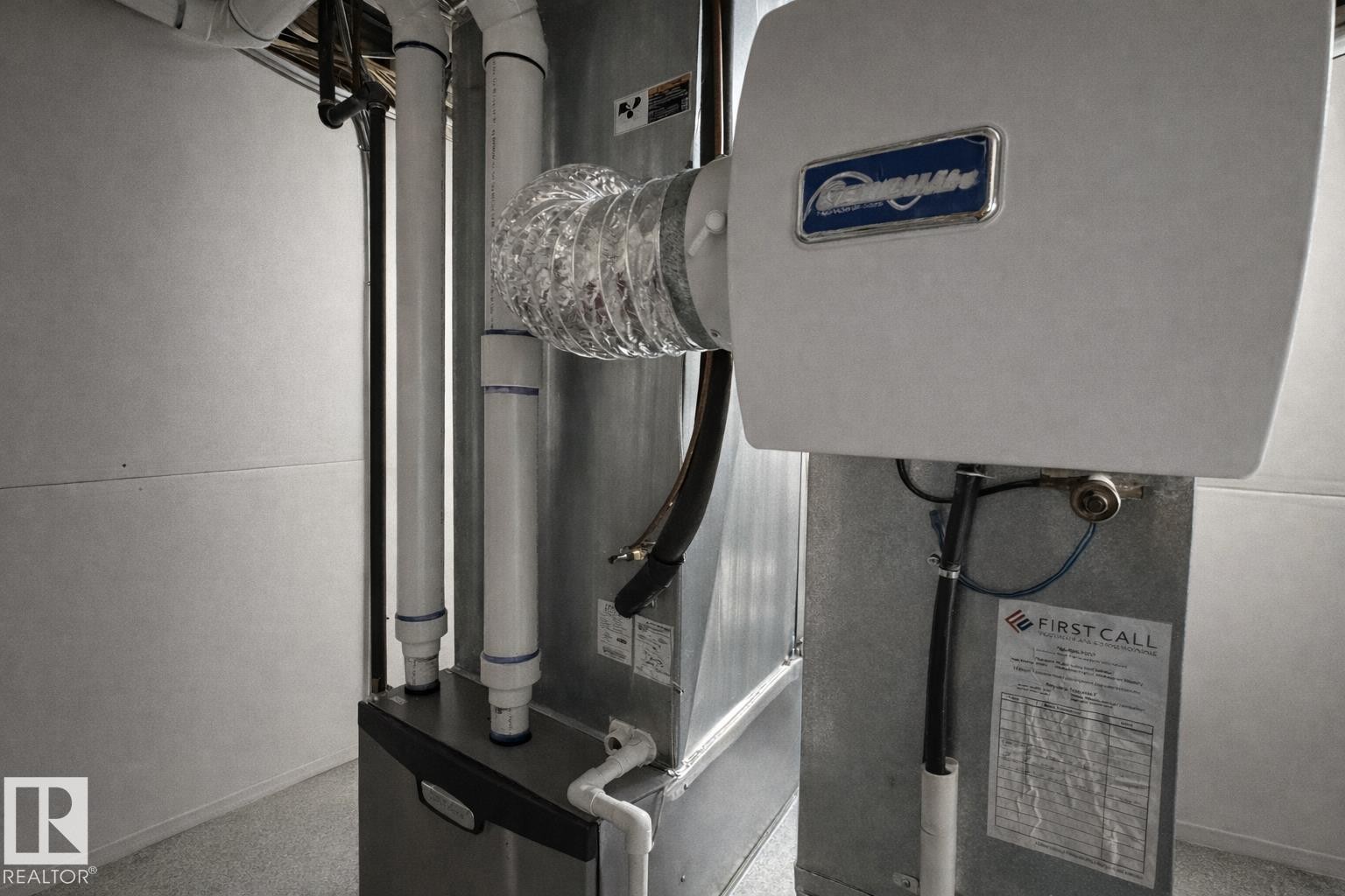 2525 Cameron Ravine Landing, Edmonton, AB - Indoor