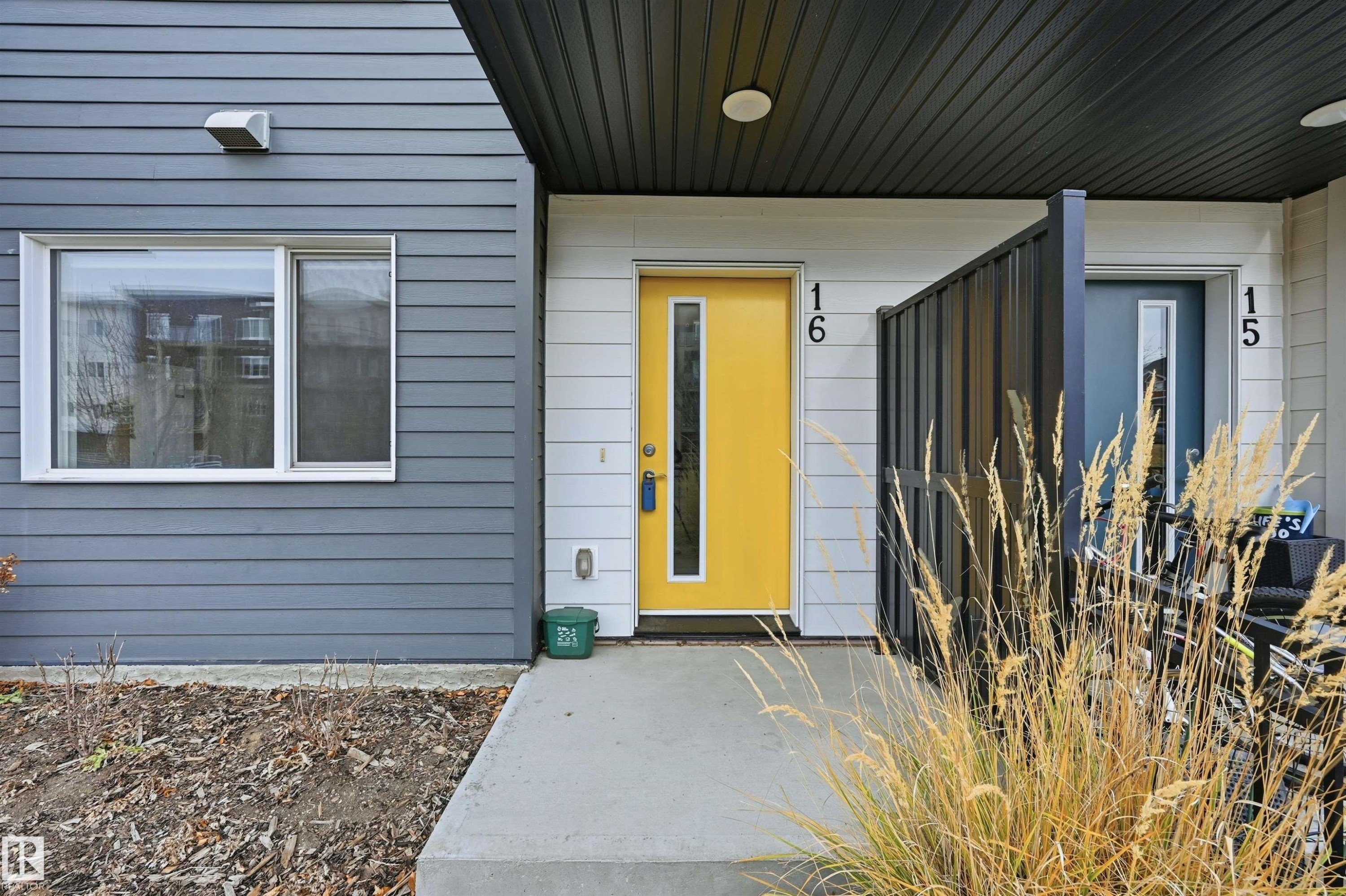 16 804 Welsh Drive, Edmonton, AB - Outdoor With Exterior