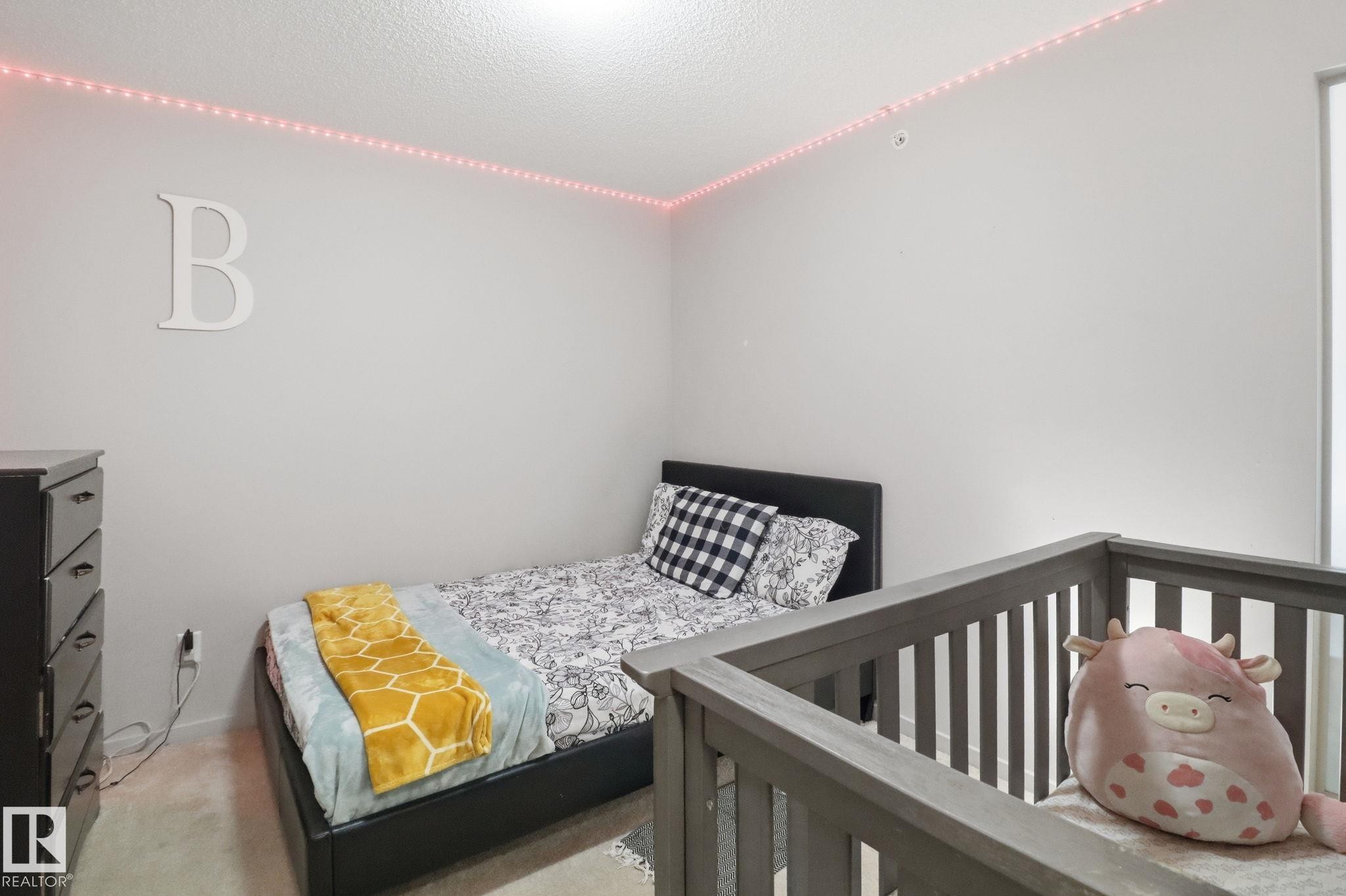 432 390 Windermere Road Nw, Edmonton, AB - Indoor Photo Showing Bedroom
