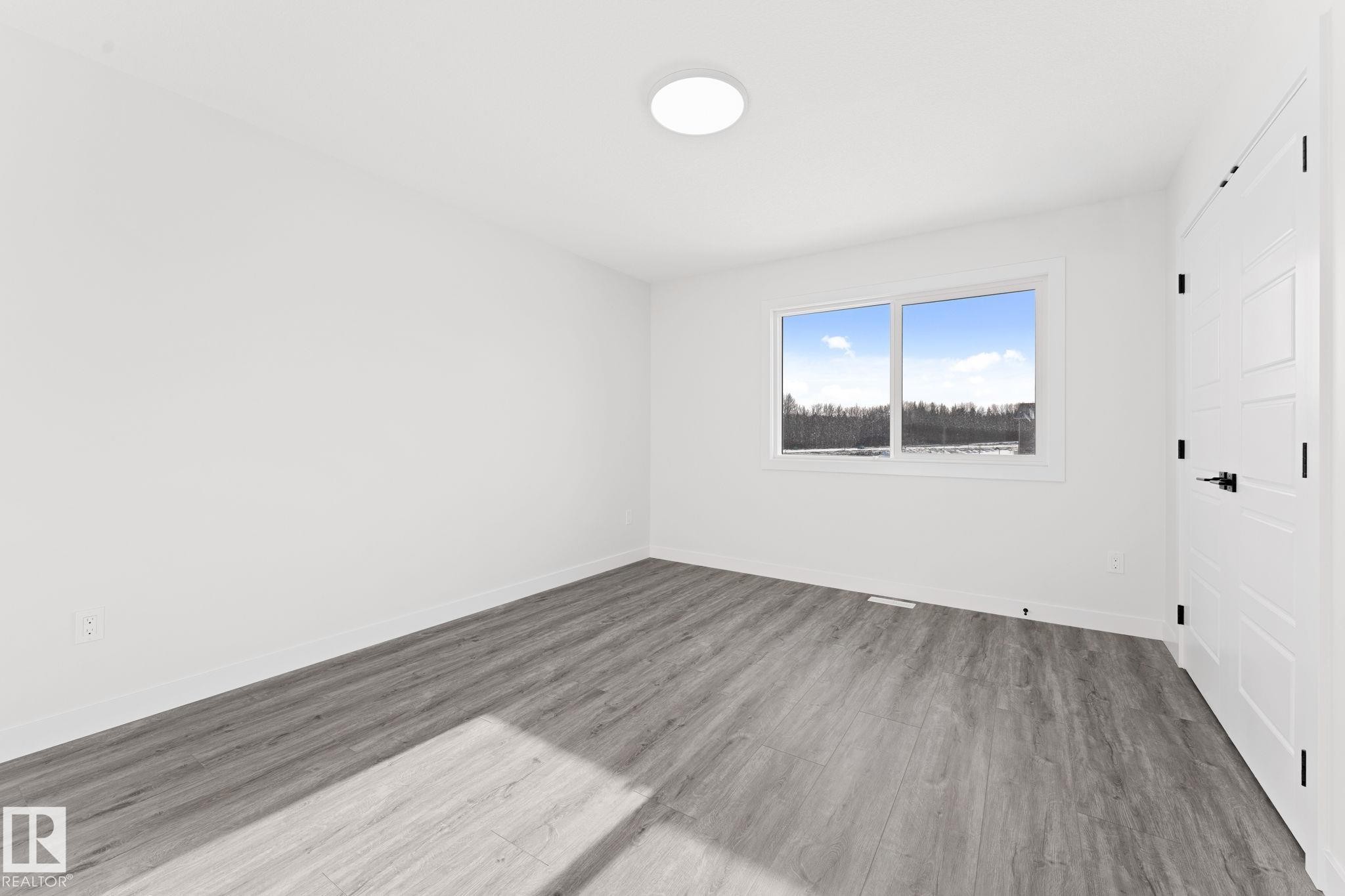 3 Pierwyck Loop, Spruce Grove, AB - Indoor Photo Showing Other Room