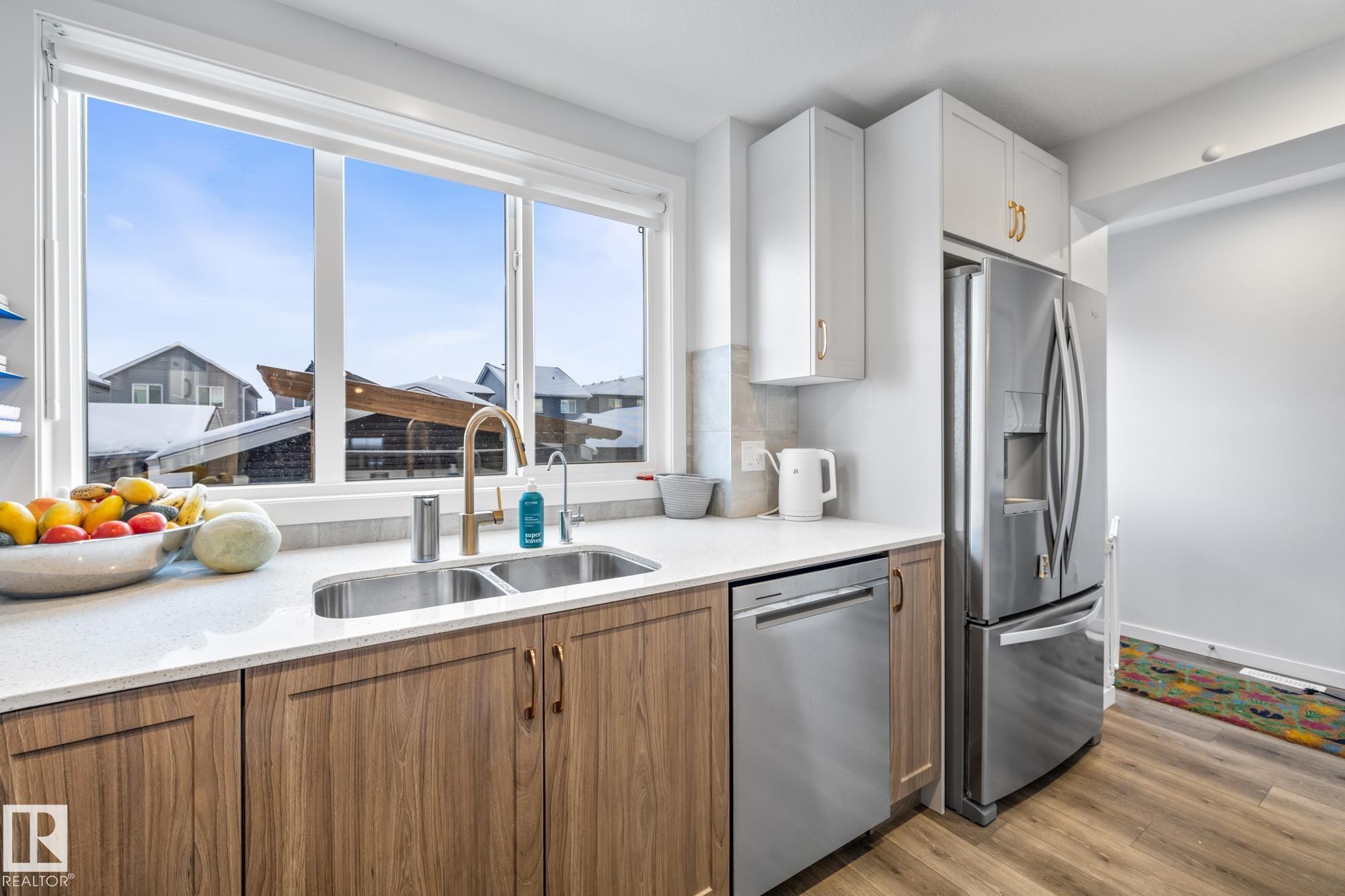 17227 3 Street, Edmonton, AB - Indoor Photo Showing Kitchen With Double Sink